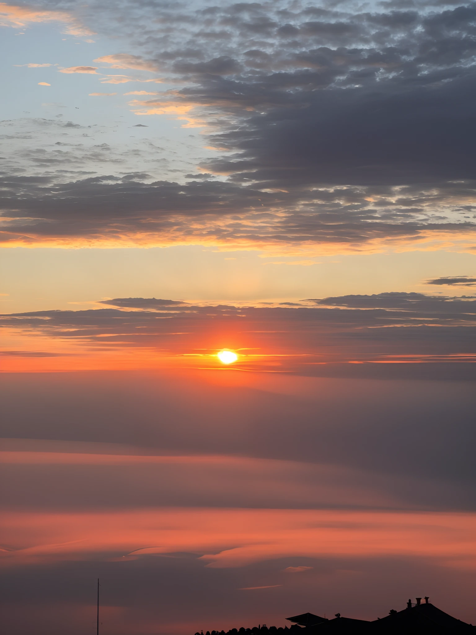late sunset，Alafes flies in the air，The background is a mountain, Sunset in the clouds, Hazy sunsets with dramatic clouds, rise above clouds, Sunrise atmospheric phenomenon, Smoke and dusk rays, Above the lower clouds, during sunrise, Early morning sunrise, early morning sun in the sky, the sun up on the sky is strong