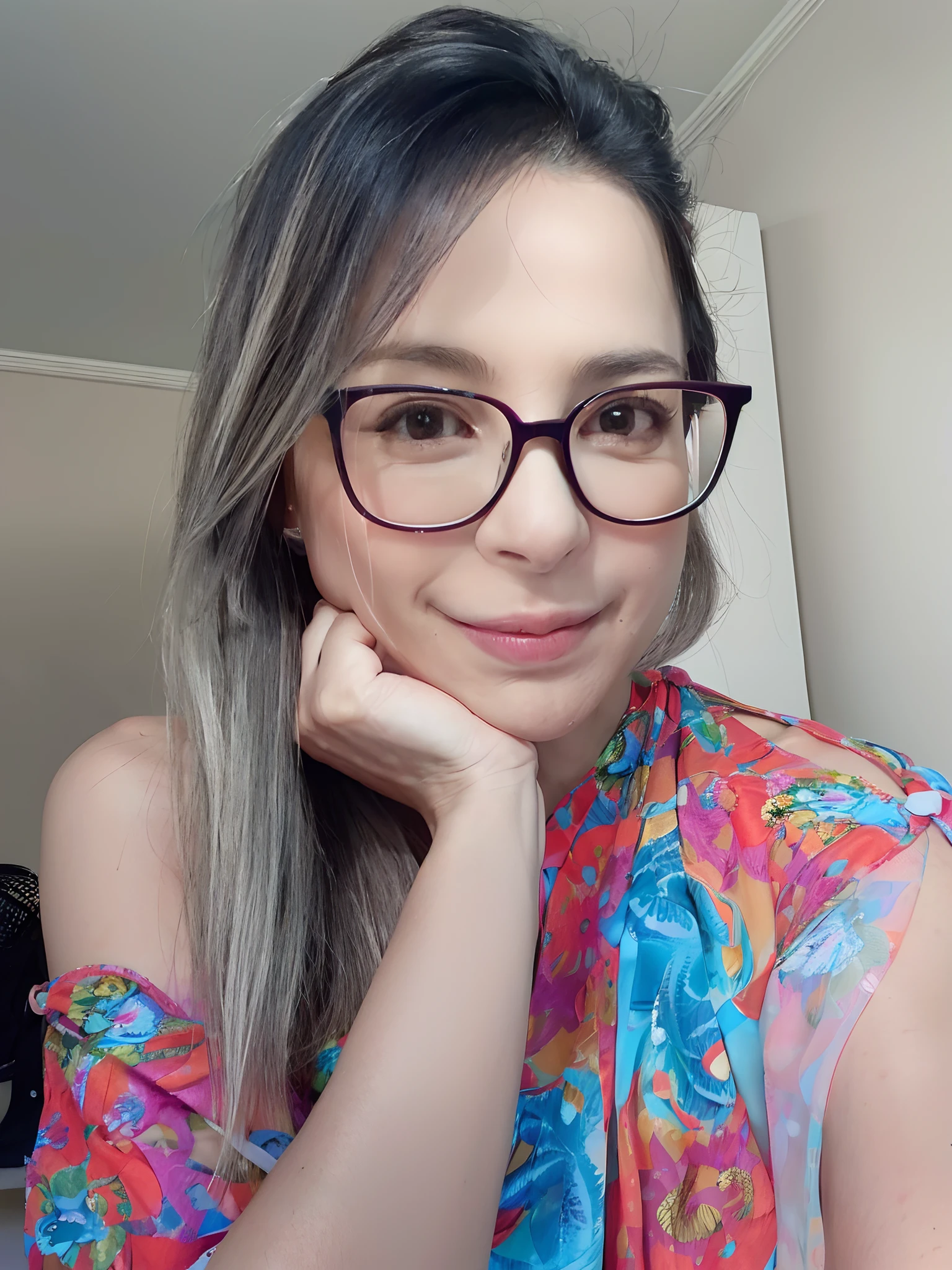 There's a woman with glasses and a scarf posing for a photo, 38 anos, Directed by: Nandor Soldier, 2 9 anos, 3 2 anos, (38 anos), 2 8 anos, 3 6 anos, 2 7 anos, fernanda suarez, 35 anos, 3 5 anos