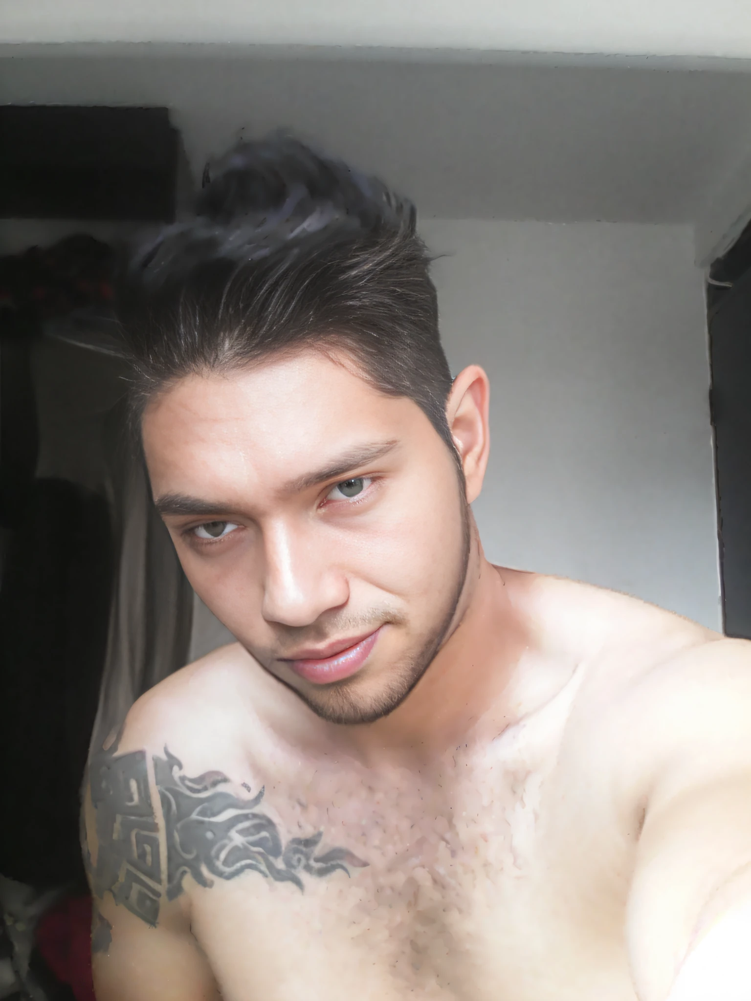 Green Eyes Light Hair 23 year old man from CaliColombia pink hair