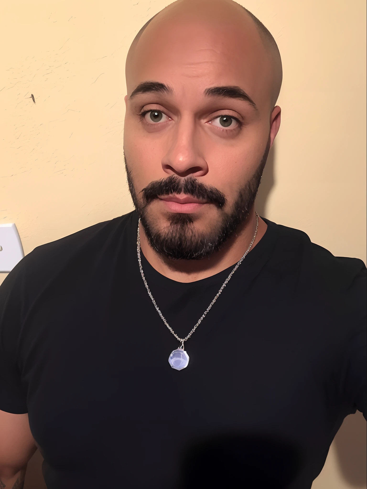 create a Disney pixar-style character of a man with a short beard and a thin necklace around his neck, careca com barba curta, cavanhaque curto, olhos castanho claro levemente musculoso.