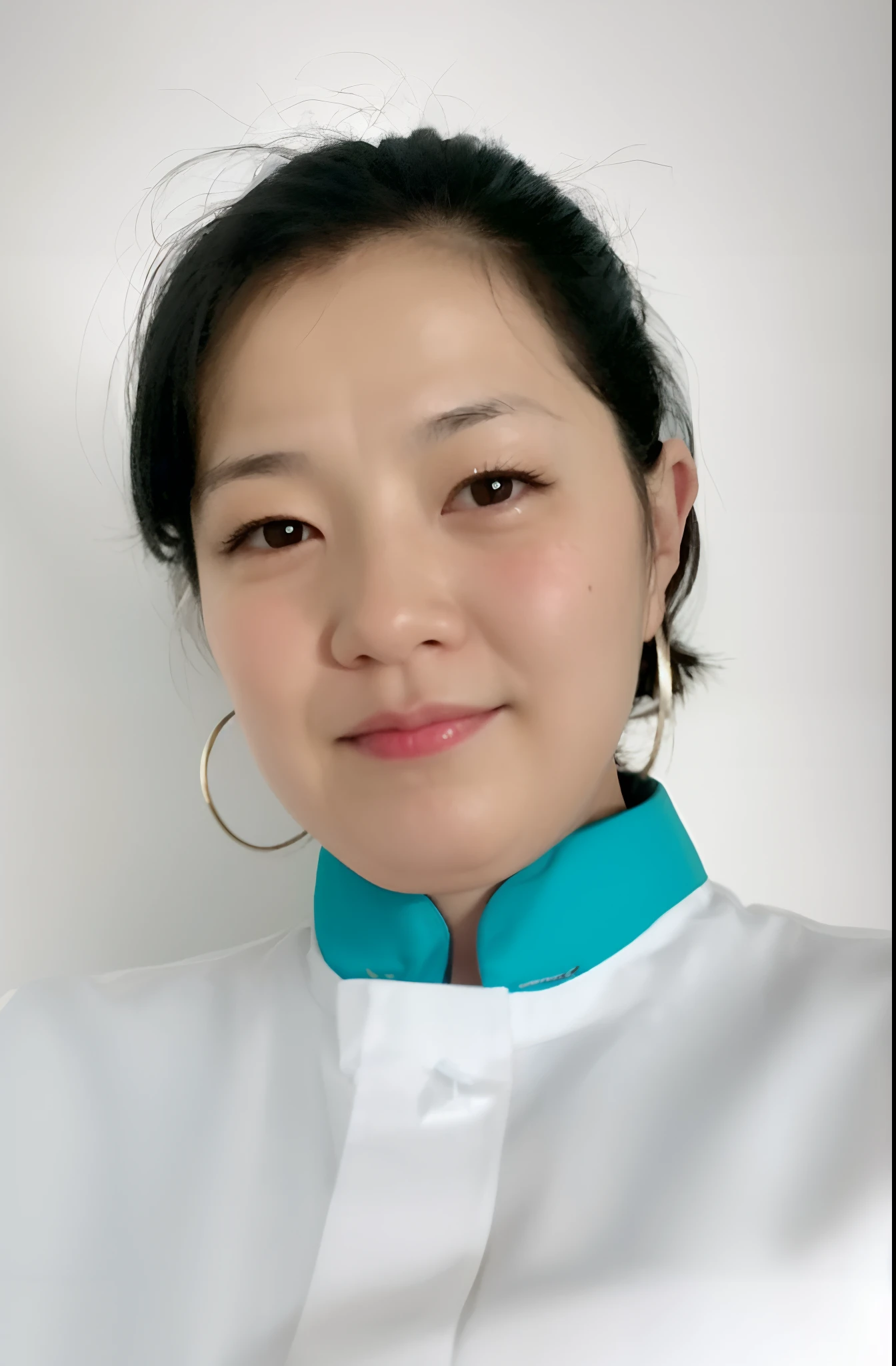There's a woman in a white shirt and a blue collared shirt, Yin Zhen Chu, louise zhang, Autor Li Zhang, Qiu Fang, Pengzhen Zhang, Mai Anh Tran, yun ling, Xiang Duan, Zeng Fanzh, Mei-Ling Zhou, xue ele, song nan li, Xintong Chen, Qifeng Lin