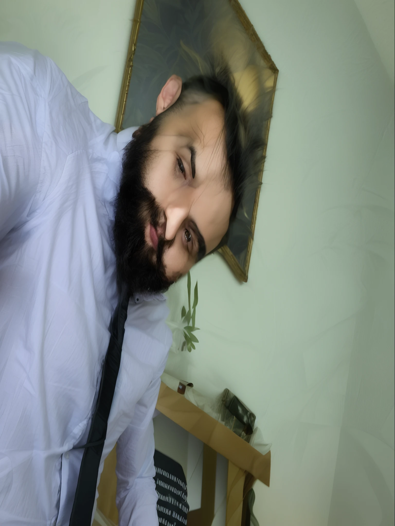 there is a man with a beard and no shirt on posing for a picture, 2 8 anos, 2 9 anos, 2 7 anos, 3 2 anos, 2 3 anos, barba cheia, 2 4 anos, 2 2 anos, Homem de 4 0 anos, barba pequena, barba natural, Homens de 45 anos