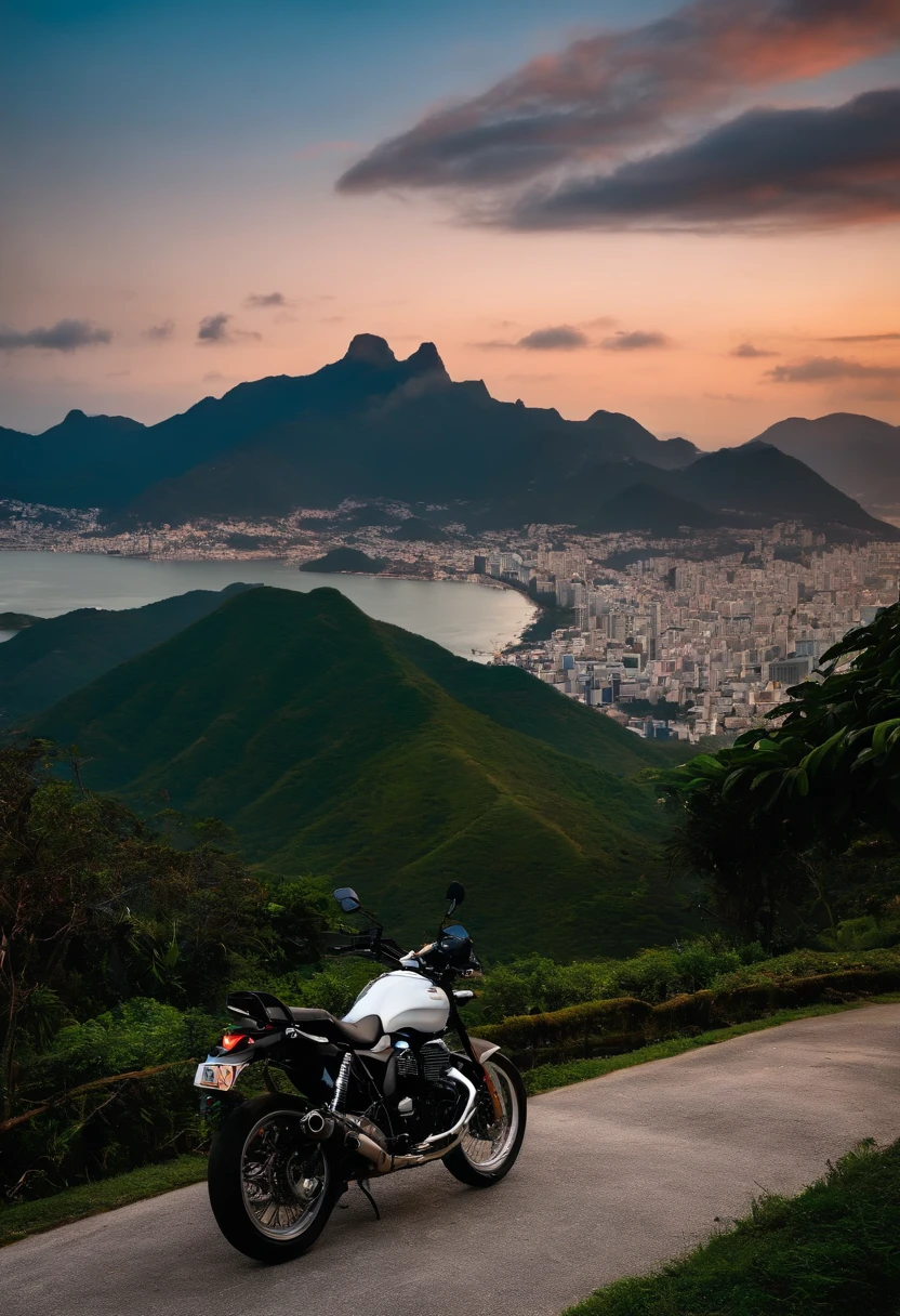 Moto xj6 preta no Saara,The background is a mountain, No fundo da imagem,Cristo Salvador do Rio de Janeiro. Dias chuvosos, nuvem, raios.