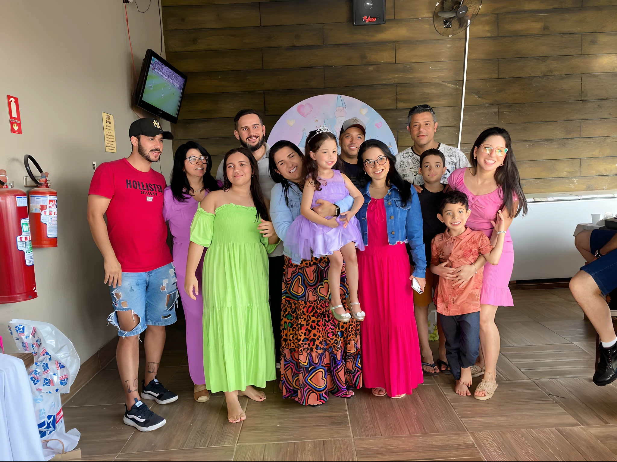 There's a lot of people together in a room with a TV, retrato de corpo inteiro de um grupo, at a birthday party, Family photo, birthday party, Postagem 4k, 4 k post, 🤬 🤮 💕 🎀, um grupo de pessoas, cor corrigida, Happy family, foto colorida, family portrait, grupo de pessoas, foto de grupo, octa 8k |