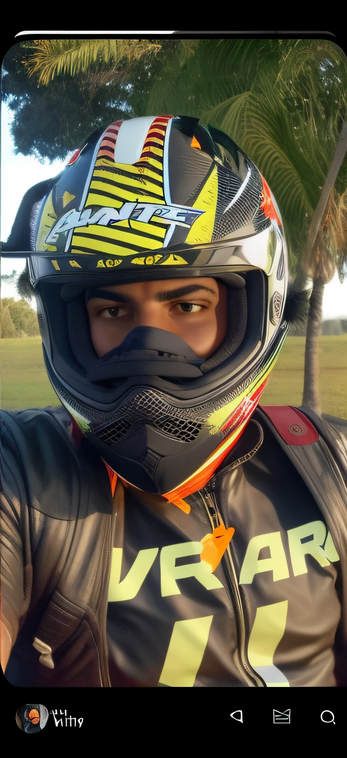 Homem de capacete e camisa preta, capacete no rosto, sem capacete, usando capacete, cara cheia, viseira sobre o rosto, usando capacete, inspirado em Nathan Oliveira, na pista de corrida, perfil frontal!!!!, foto de perfil 1024px, motociclista, imagem do avatar, viseira escura cobrindo o rosto, wearing bandit mask, mateus 9 5
