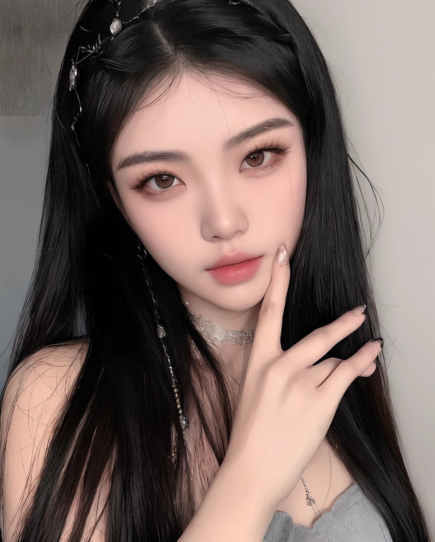 There's a woman with long hair and a necklace on her head, cruel korean goth girl, Ulzzang, maquiagem sul-coreana popular, com cabelos longos e olhos penetrantes, menina coreana, maquiagem coreana popular, asian features, goth girl aesthetic, olhos vermelhos e um rosto magro, south east asian with round face, beautiful aesthetic face, 1 7 - year - old goth girl