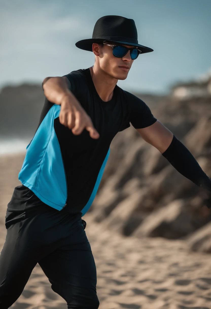 Athletic bodied boy in black hat and blue sunglasses and black long-sleeved shirt, participando de uma corrida na beira mar de boa viagem e muitas pessoas ao seu redor correndo e o visual de praia