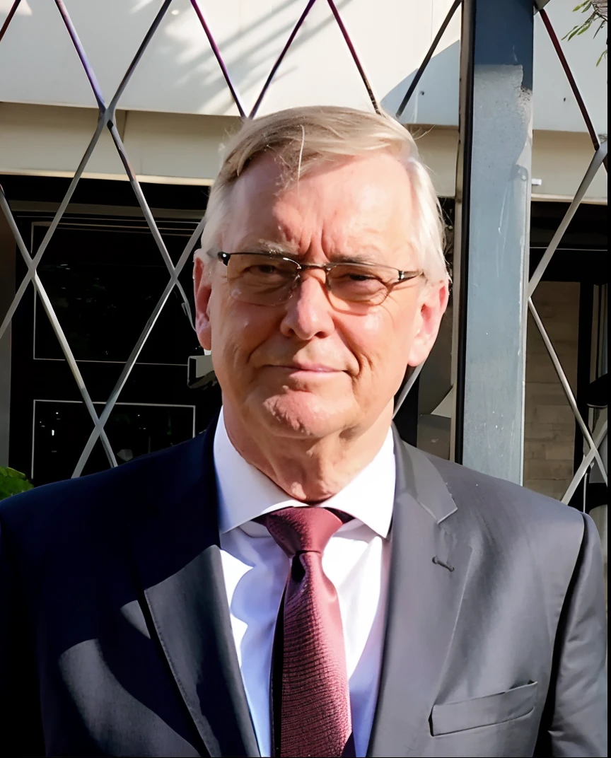 there is a man in a suit and tie standing outside, Rik Oostenbroek, martin mottet, Pedro Rodolfo Kleijn, maurits cornelis, Jan Svankmayer, Jan Svankmeyer, Pedro Deligdisch, Kenneth Blom, Filipe Dru, de lieven, Marcos Van Haitsma, Frederico Daoust