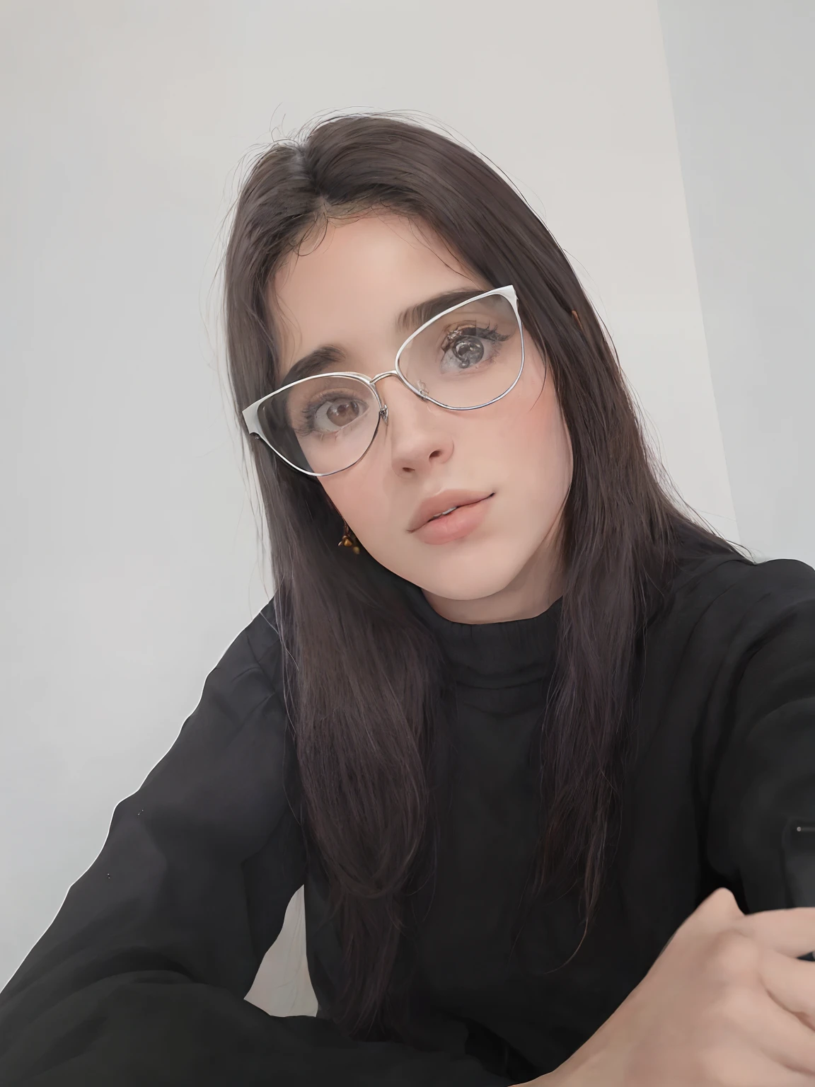 mulher com copos sentada em uma mesa com um prato de comida, Directed by: Nandor Soldier, imagem frontal, Andou na escola chatzipanagiotou, fernanda suarez, Christina Kritikou, Valentina Embaralhamento, Estefania Villegas Burgos, yael shelbia, With eye Glasses, imagem de qualidade muito baixa, selfie de uma jovem mulher
