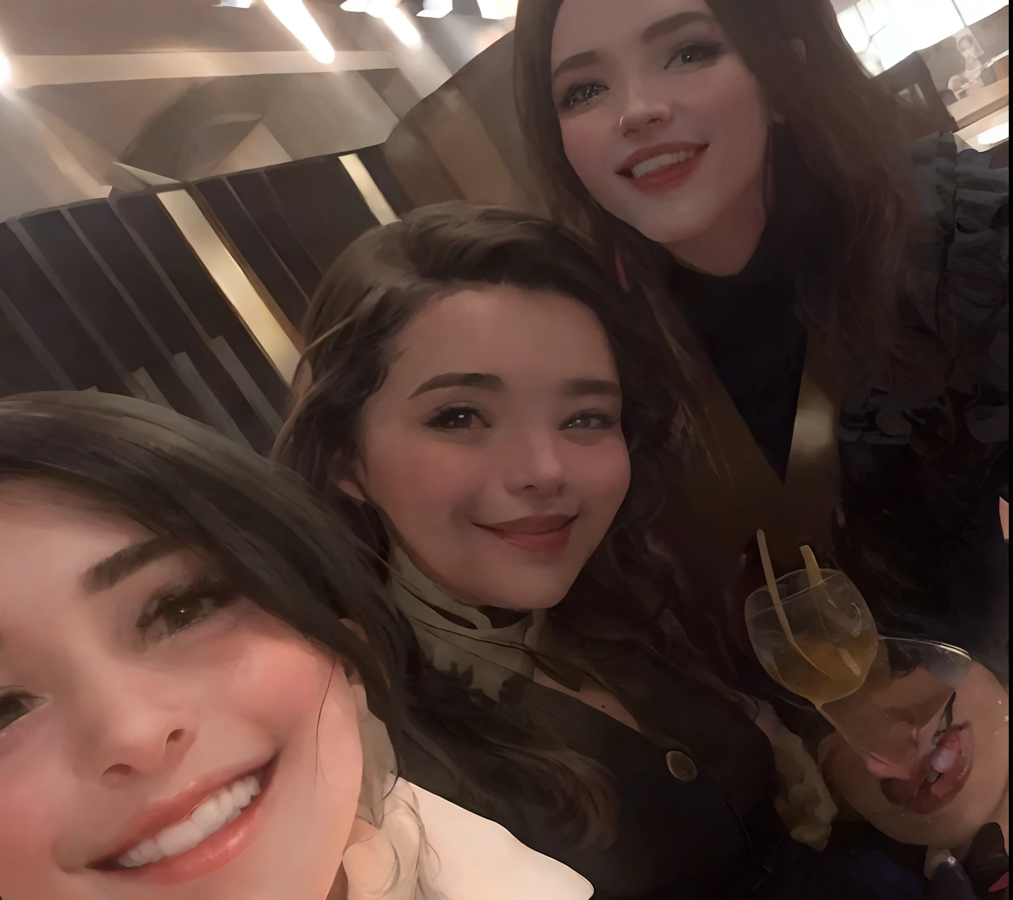 Three women are sitting together in a restaurant and smiling, foto do perfil, imagem de perfil, 💋 💄 👠 👗, muito bobo olhando, Directed by: Nandor Soldier, foto de perfil, imagem de qualidade muito baixa, non blurry, foto de baixa qualidade, dessaturados!!, imagem desfocada, foto do snapchat, family dinner, taken in the early 2020s