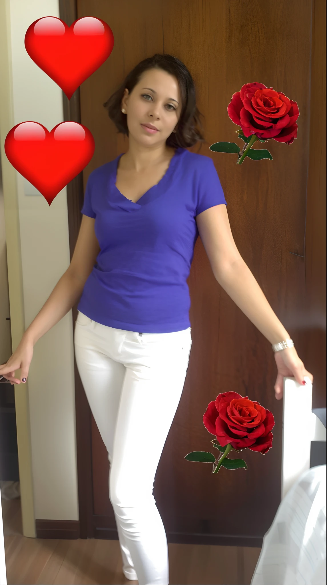 There is a sensual woman in front of a door with seductive look