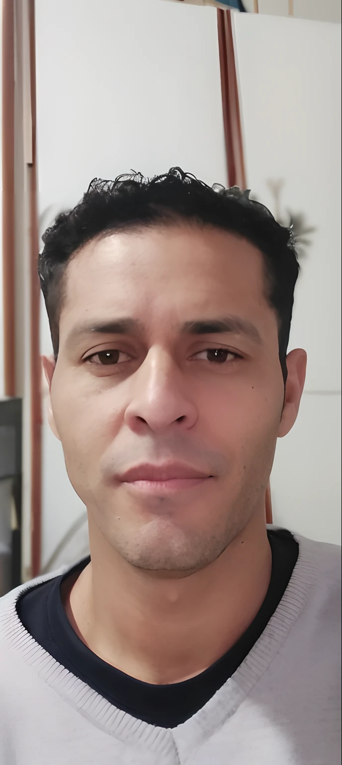 arafed man with a gray sweater and a black and white shirt, frontal picture, david rios ferreira, (38 years old), icaro carvalho, caio santos, carmelo blandino, foto realista, 4 0 years old man, 3 , 38 years old, Henry Alvim Correa, edu souza