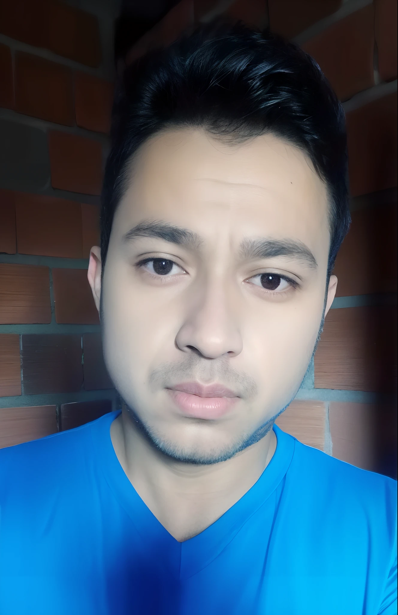 arafed man in a blue shirt looking at the camera, andres rios, imagem frontal, olhos pesados para o lado, zigor samaniego, foto de perfil headshot, Jose Miguel Romano Francisca, Foto realista, victor maristane, em torno de 1 9 anos, Cristiano Orrillo, 2 8 anos, no facial features