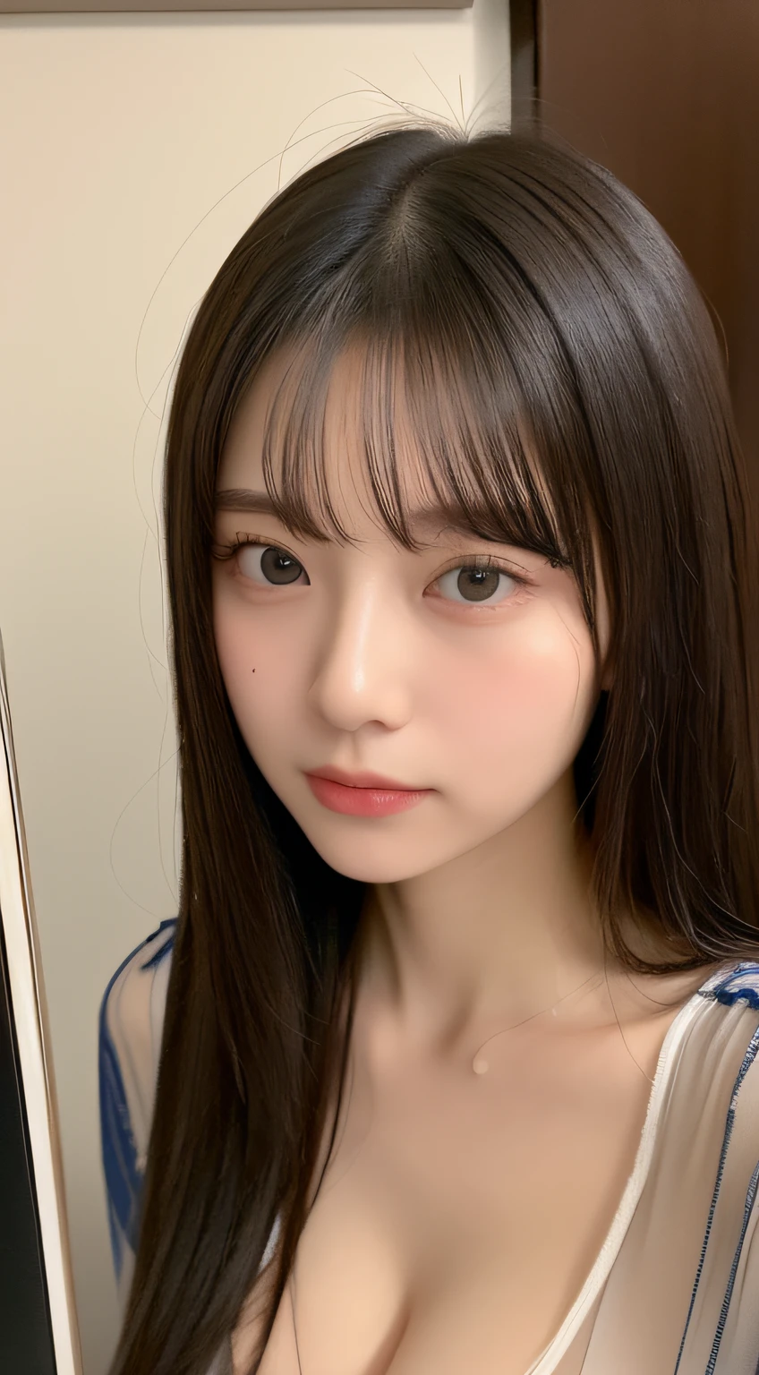 ((top-quality、8K、​masterpiece:1.5))、One girl、(Unhealthy face)、(Letter to)、Blunt bangs、(Lots of bangs:1.3)、(full body Esbian:1.4)、(Symmetrical face)、hyperdetailed face、Ultra detailed mouth、A detailed eye、Detailed ears、Slim Faces、(selfee:1.3)、(off shoulders)、(Armpit)、(Looking Up)、(From  above)、(Straight long hair、Ahoge:1.3)、(Upper Eyes)、the background is blurred、(Sheer shirt:1.3)、(I can see the cleavage:1.1)、lipgloss、(Beauty Salon)、(turning off lights)、