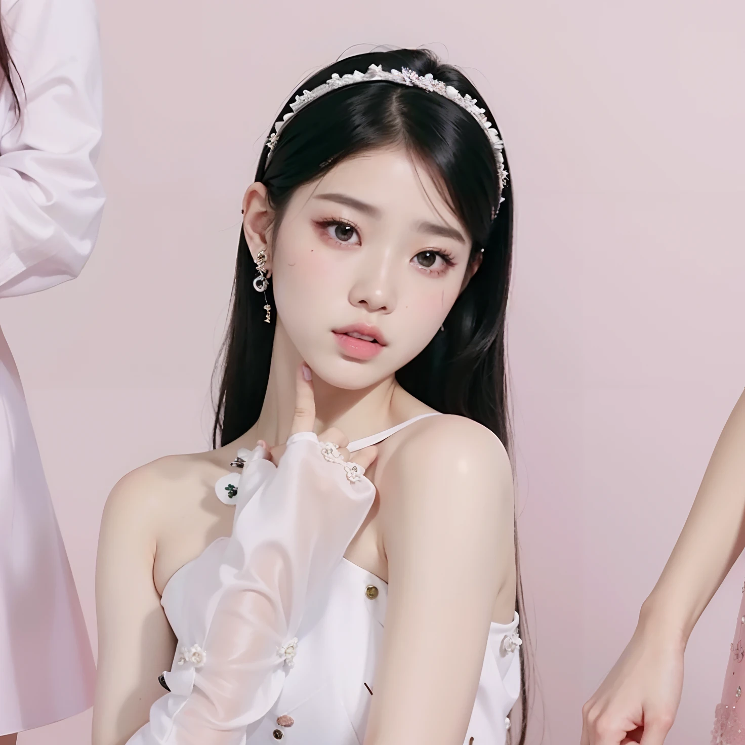 un primer plano de una mujer con un vestido blanco con un fondo rosa, Jaeyeon Nam, Jinyoung Shin, Bae Suzy, Jossi de Blackpink, Sha Xi, Retrato de Jossi de Blackpink, Lalisa Manobal, JIA, Taejune Kim, Iu, Blackpink Jennie, oficial, Yanjun Chengt, Kim Doyoung, Hermosa Delphine