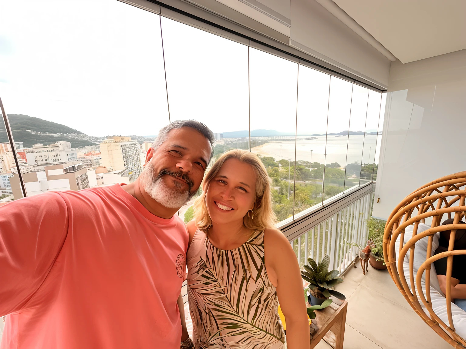They are posing for a photo in front of a balcony with a view, Fotografia selfie 8k, Janela com vista para o Rio de Janeiro, inspirado em Francis Souza, Directed by: Felipe Seade, Directed by: Nandor Soldier, 8 mil. preenchimento da vista, Directed by: Luis Miranda, great view, imagem de perfil, Directed by: Fernando Gerassi, david rios ferreira