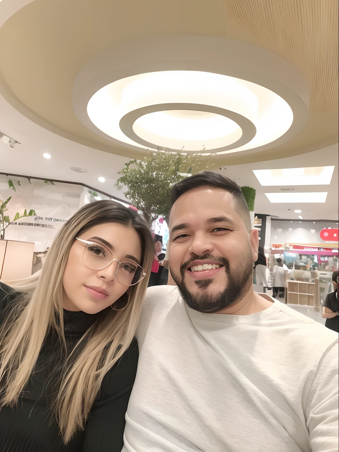 They are posing for a photo in a mall with a plant, em um shopping, em um shopping, Lovely couple, Fotografia selfie 8k, Casal feliz, Tiro na Nikon Z9, imagem de qualidade muito baixa, Tomado com Sony Alpha 9, Directed by: Nandor Soldier, aparecer em um shopping center, Retrato tirado 8 K, par, In Sao Paulo