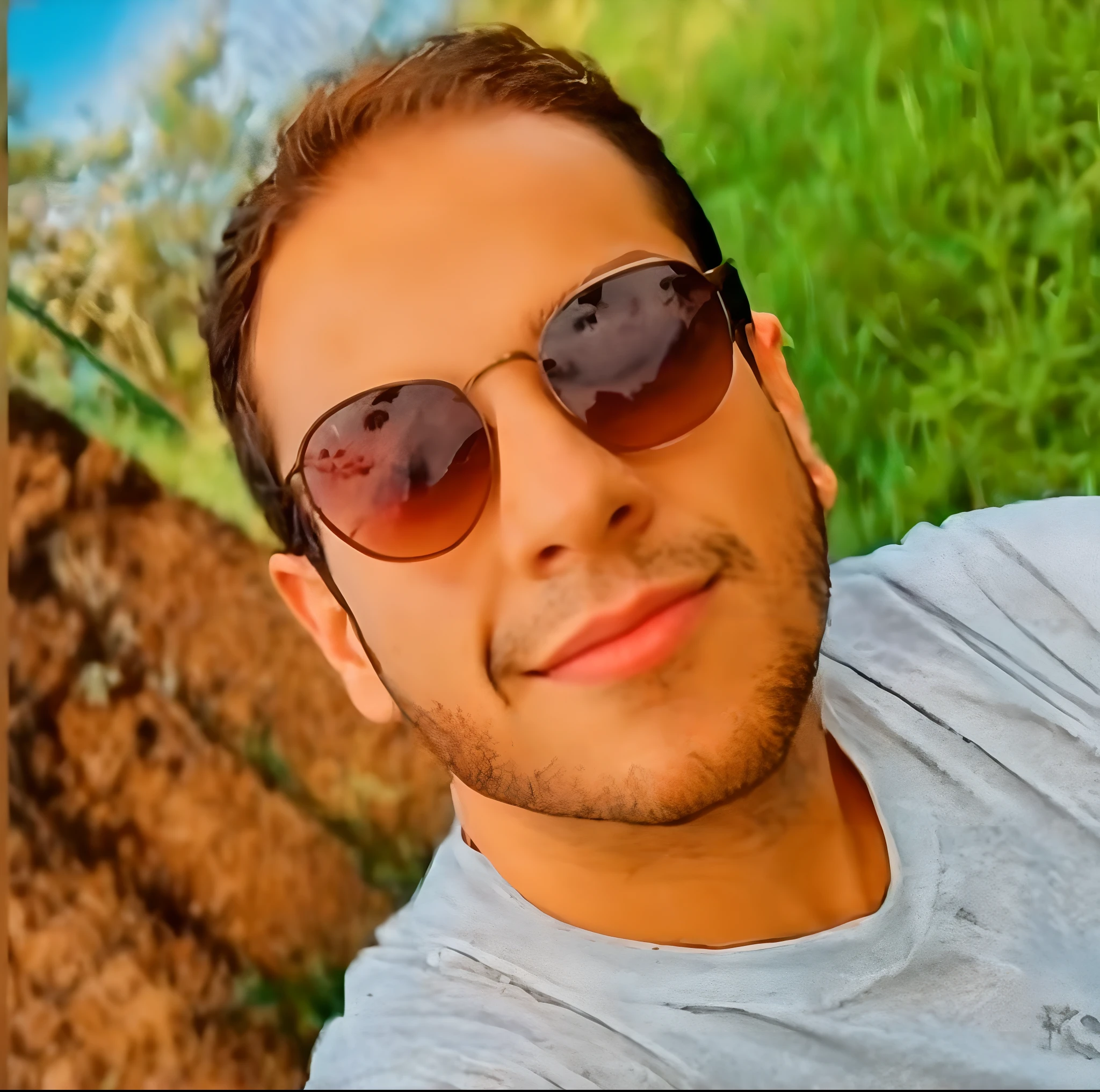 Man with sunglasses taking a selfie in a field, Amr Elshamy, imagem do avatar, imagem profissional, album photo, caio santos, Emad Mostaque, Mohamed Chahin, Ahmad Merheb, foto de perfil, foto de perfil, Aykut Aydogdu, icaro carvalho, Mohamed Reda, Foto realista, foto de perfil profissional