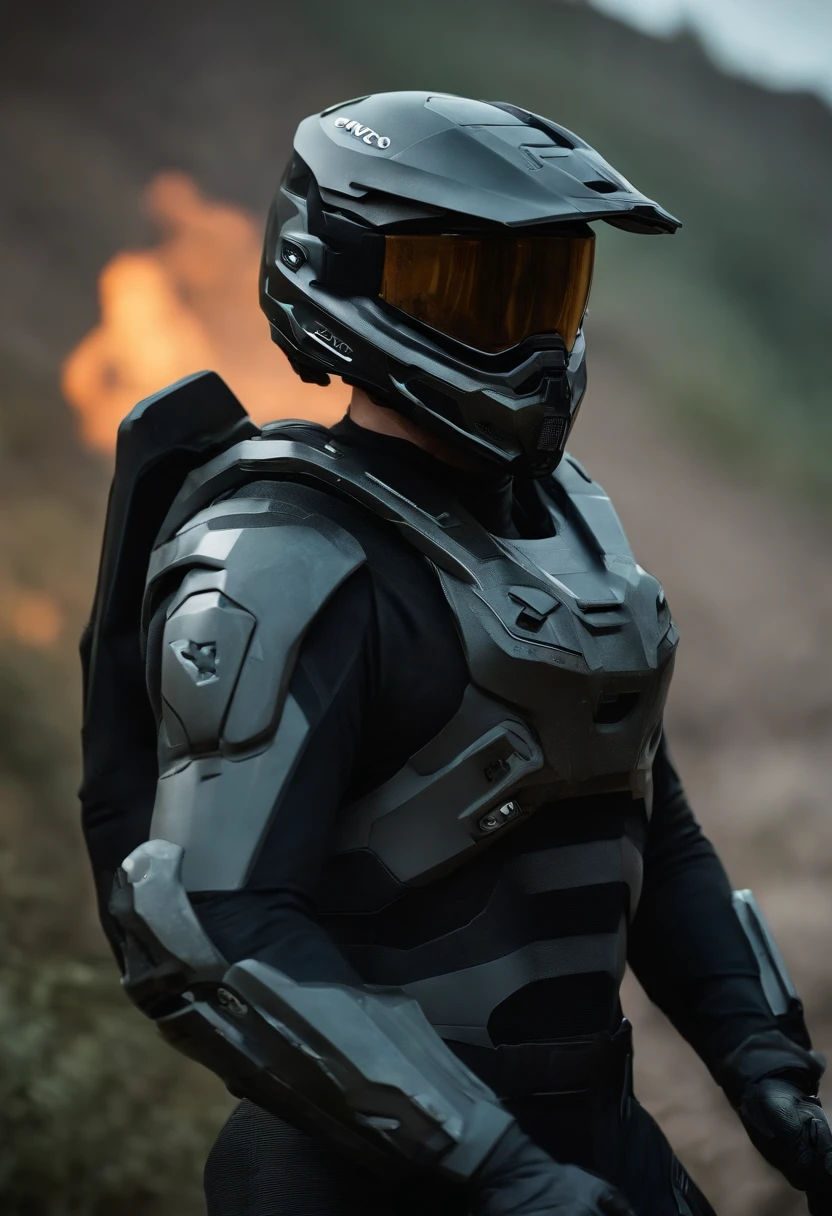 There's a man wearing a helmet and a wetsuit, cinematic static frame, Edgar Maxence e Ross Tran, Rosto Fechado - Para cima, soldado futurista, filme ainda de um cansado, Directed by: Pierre Laffillé, militar, sem capacete, macho com halo, shattered earth, Chappie, cor corrigida