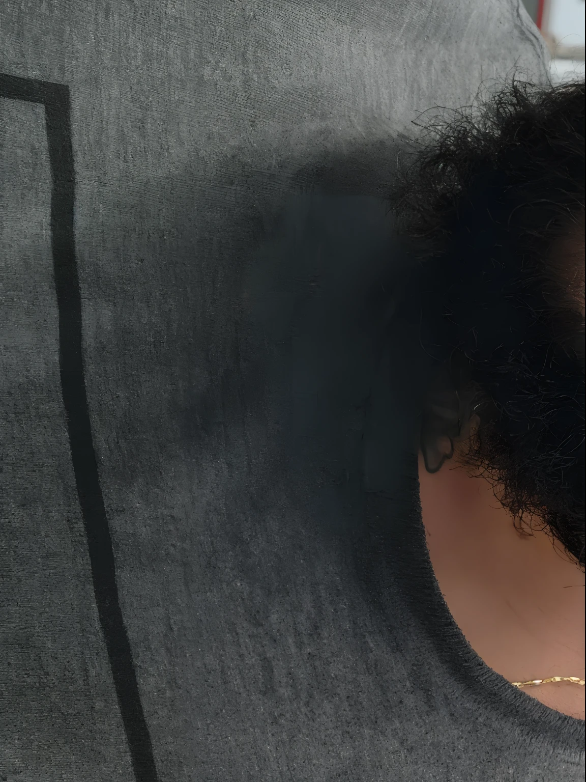 there is a man with a beard and a gray shirt, imagem de qualidade muito baixa, Homem de 4 0 anos, Fotografia selfie 8k, cerca de 3 5 anos, 2 9 anos, 3 2 anos, olhando de lado, 2 7 anos, imagem frontal, foto de baixa qualidade, 2 8 anos, Homem de 30 anos