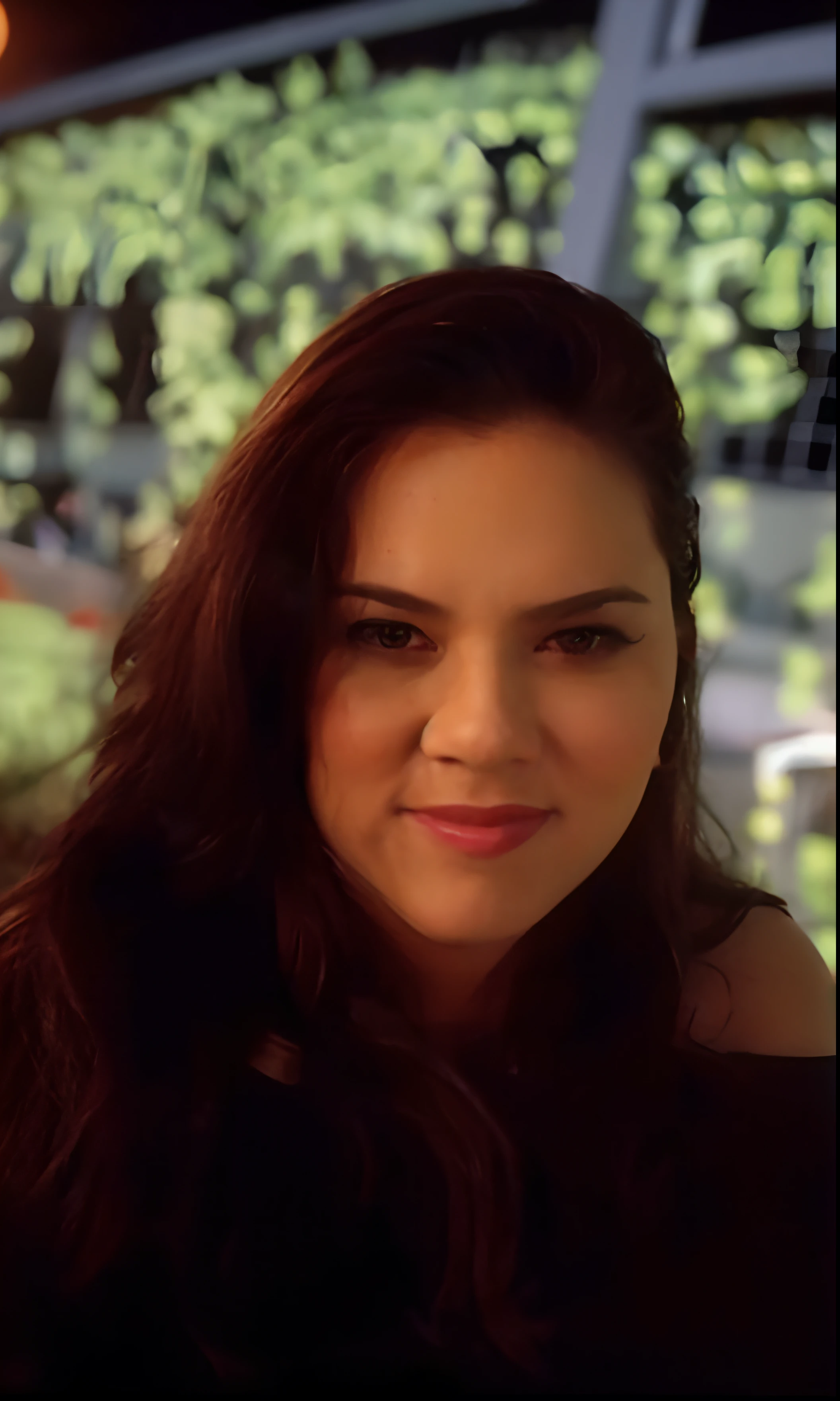 there is a woman that is sitting down with a cell phone, foto de perfil headshot, imagem de perfil, foto do perfil, by Amelia Peláez, Directed by: Emma Rios, Directed by: Dora Crusader, photo taken at night, inspired by Gina Pellón, Alanis Guillen, foto headshot, Directed by: Nandor Soldier