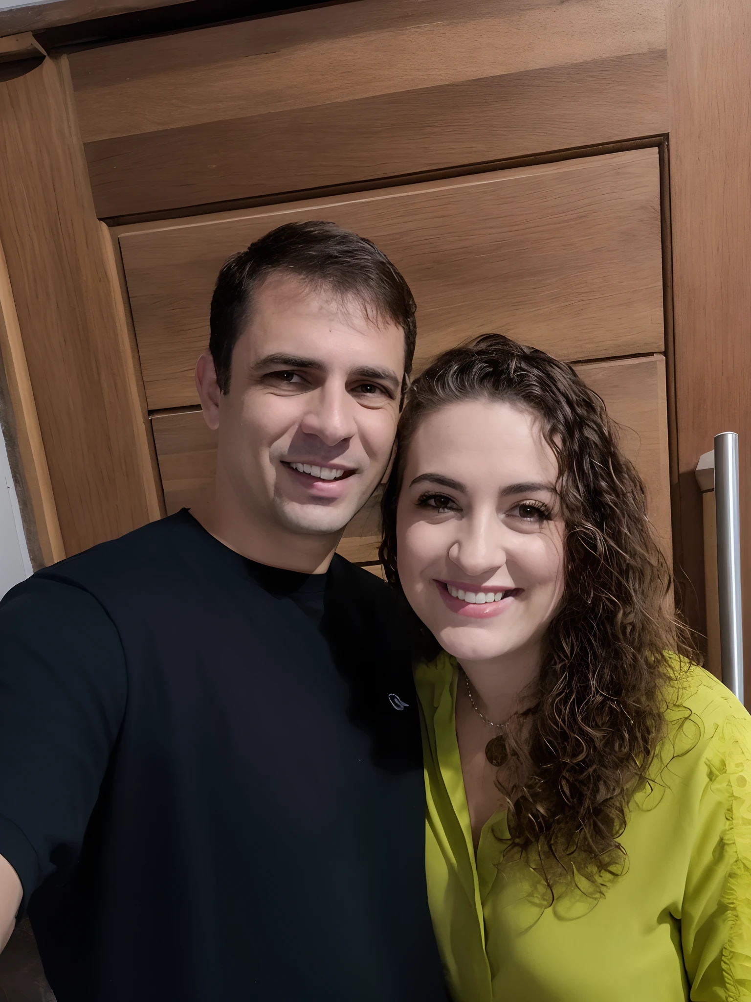 there is a man and a woman standing together in a kitchen, Directed by: Nandor Soldier, david rios ferreira, andrea rocha, Fotografia selfie 8k, Casal feliz, icaro carvalho, In Sao Paulo, Directed by: Felipe Seade, Malika Favre, fernanda suarez, Postagem 4k, 4 k post, edu souza, Foto realista