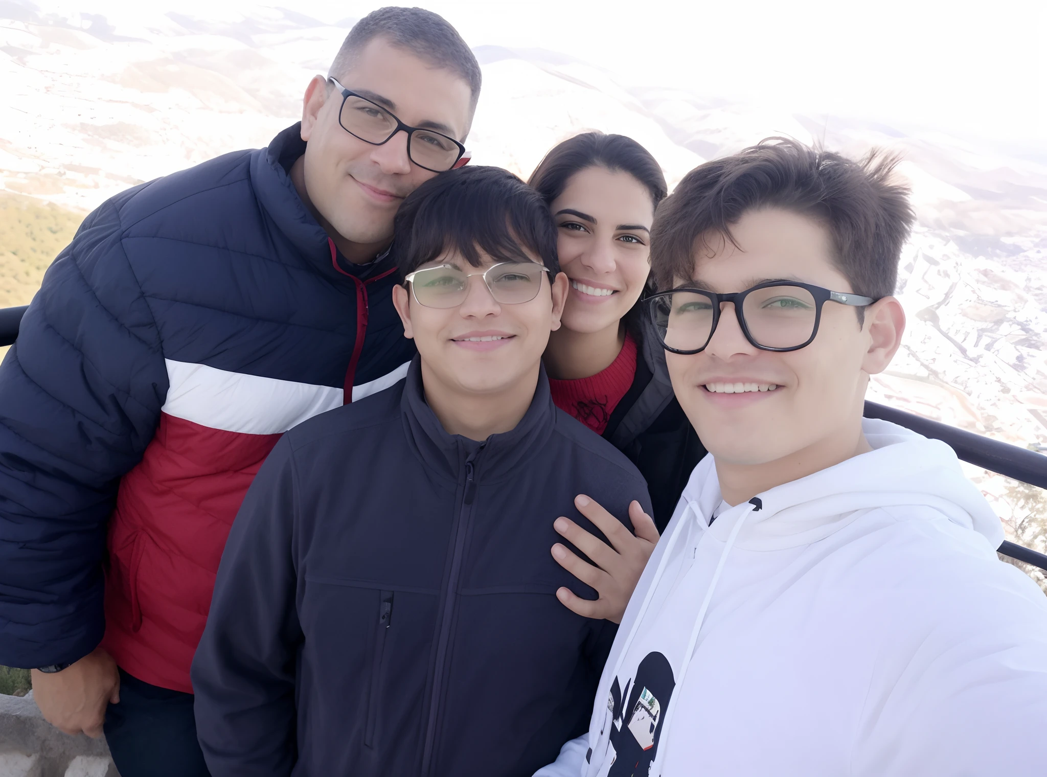 There are three people together on a balcony with a view, com montanhas ao fundo, Directed by: Nandor Soldier, na montanha, Happy family, divertindo-se, na empresa pamukkale, com montanhas no fundo, em Chuquicamata, Directed by: David Ruby, Foto realista, vacation photo, em uma montanha, Divirta-se