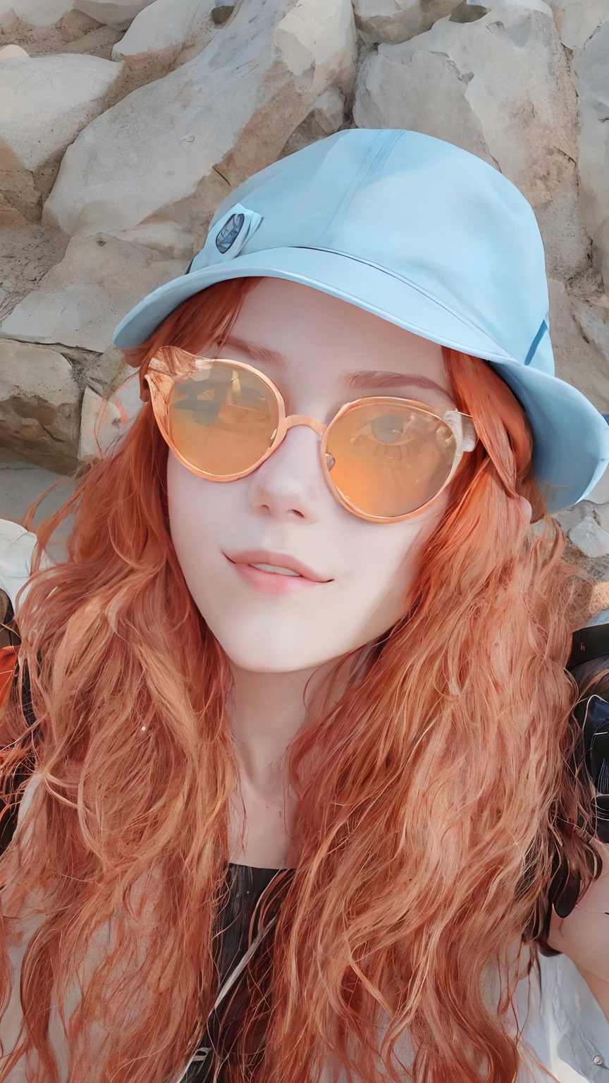 There is a woman with red hair wearing a blue hat and sunglasses, wearing sunglasses and a hat, wearing orange sunglasses, wearing sunglasses and a cap, wearing a travel hat, wearing blue sunglasses, with sun glasses, orange sunglasses, selfie de uma jovem mulher, beret and sunglasses, wearing a silly hat, wearing a cute hat, flowing ginger hair, uma jovem ruiva