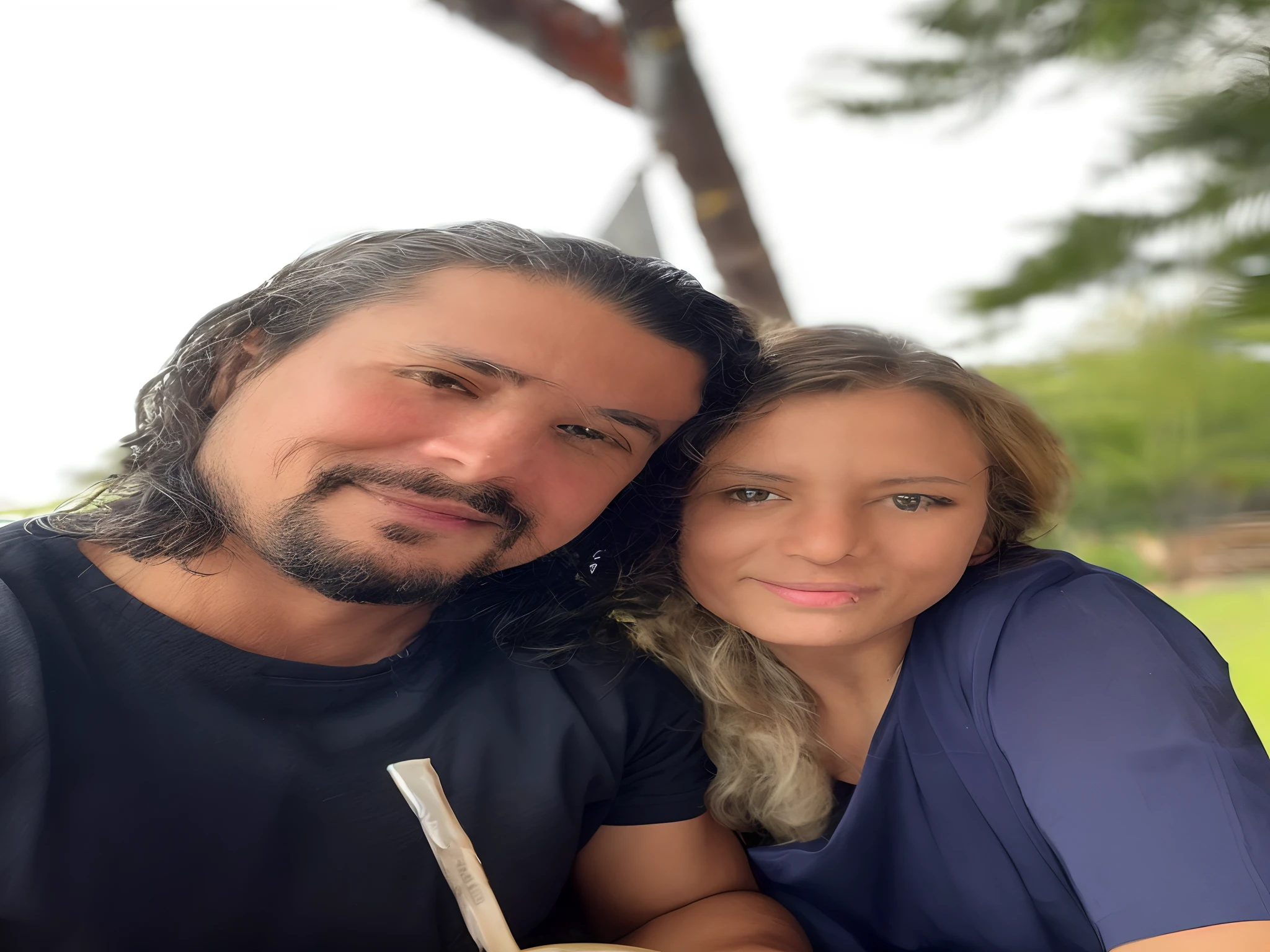 They are taking a selfie together in a restaurant with a pink shirt, imagem de perfil, taken in the early 2020s, retrato de casais, on sidewalk, Fotografia selfie 8k, momma and papa, inspired by Germán Londoño, Retrato de duas pessoas, tirado no iphone 1 3 pro, tirado no iphone 14 pro, vacation photo