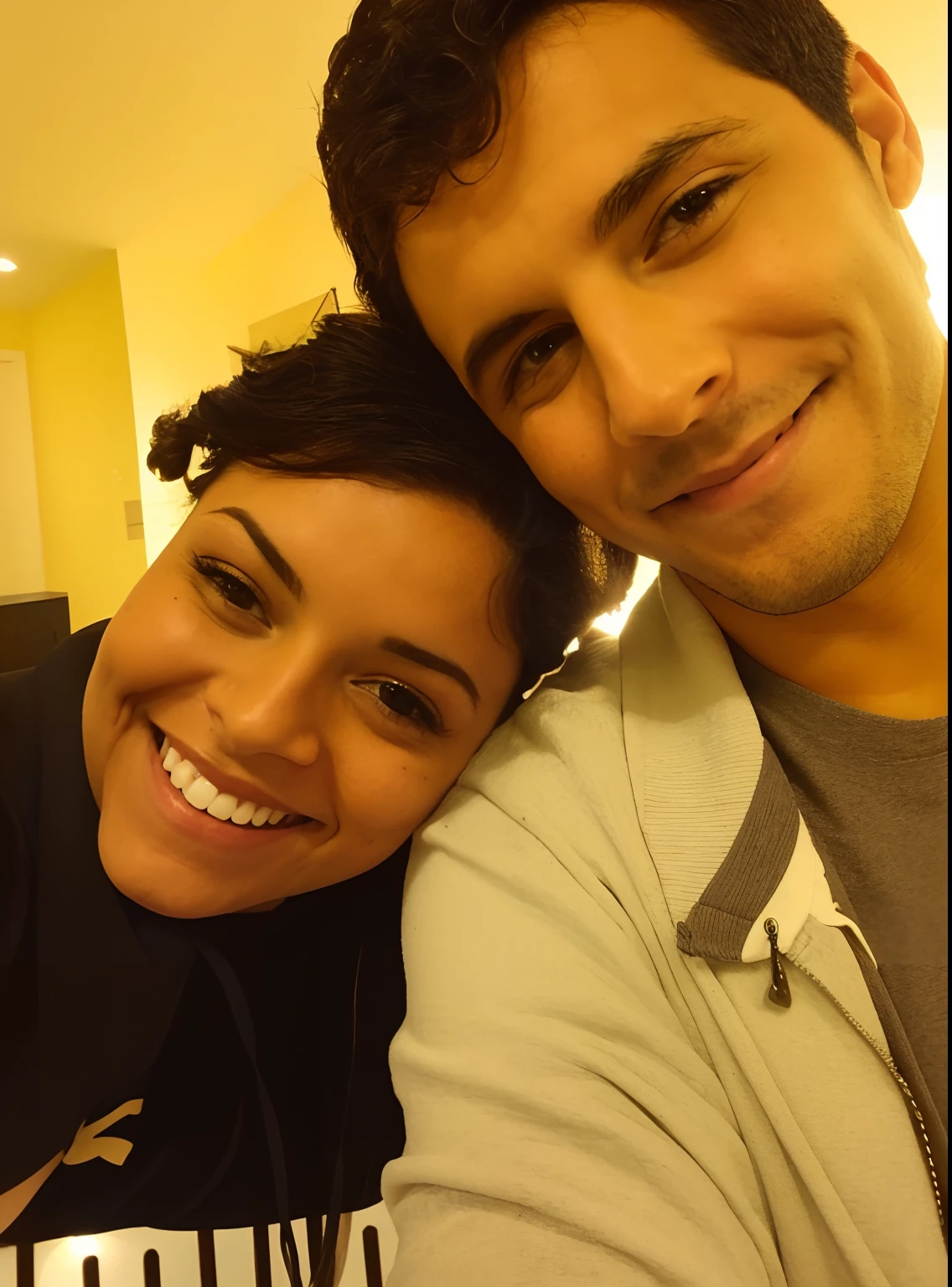 there is a man and woman that are smiling for the camera, Casal feliz, Charli Bowater e Artgeem, Charlie Bowater e Artgeem, Selfie, vacation photo, looking defiantly at the camera, foto do snapchat, non blurry, circunstanciado!, Selfie apaixonada, Lovely couple, Roomies, both smiling for the camera, com pele parda, casal sorridente
