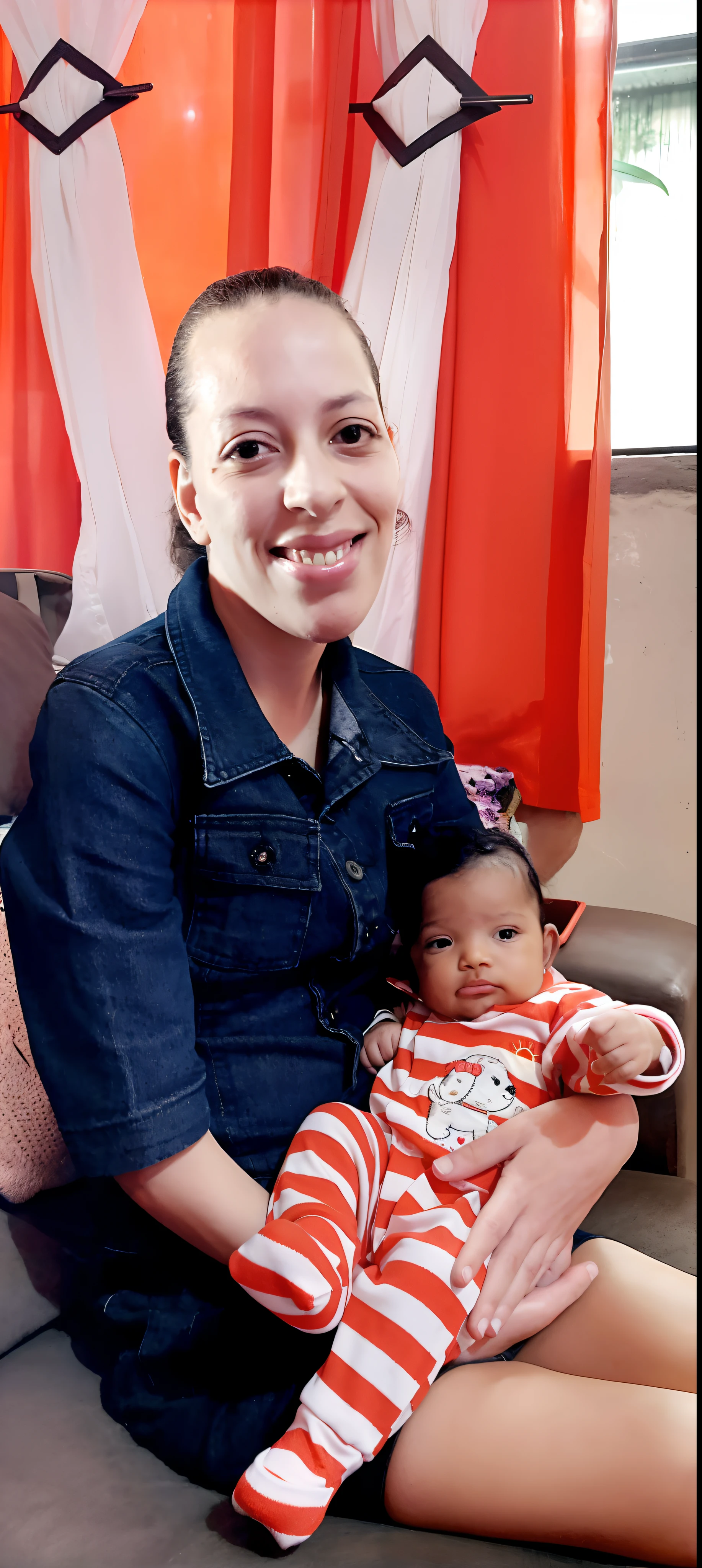 Woman sitting on a sofa holding a on her lap, with a kid,bies in her lap, Mulher de 30 anos de Cuba, editing, Com o Menino Jesus, imagem de qualidade muito baixa, Jaqueline E, Lorena Avarez, Malika Favre, bem editado, Directed by: Judith Gutierrez, Alanis Guillen, album photo, foto aprimorada