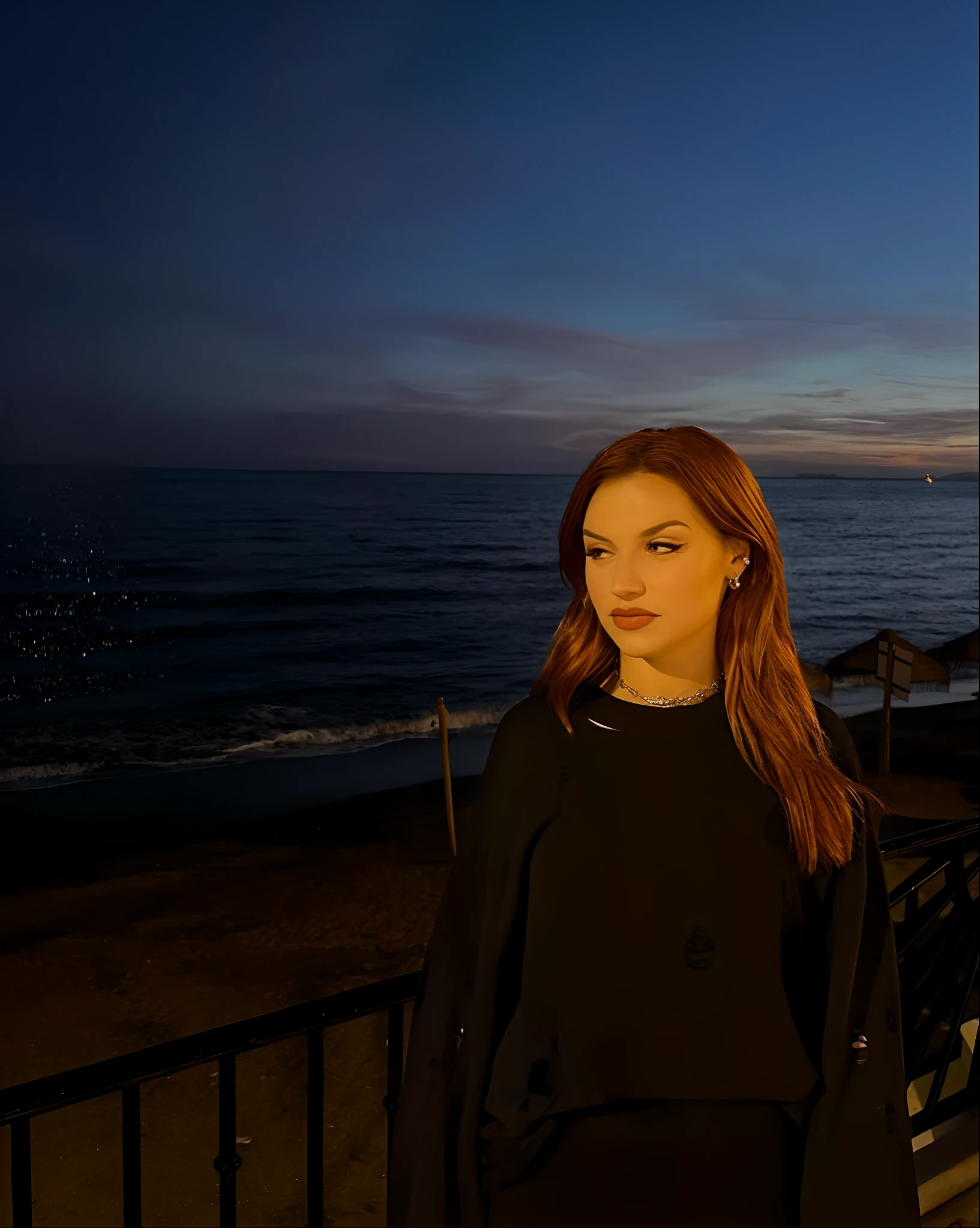 There's a woman standing on a bench by the ocean, in the sunset, no oceano, with a sunset, with sunset, at a beautiful sunset, in the sunset, on the beach at sunset, Viktoria Gavrilenko, on the beach at sunset, at the beach on a sunset, Ao entardecer na hora dourada, na hora dourada, on the beach during sunset