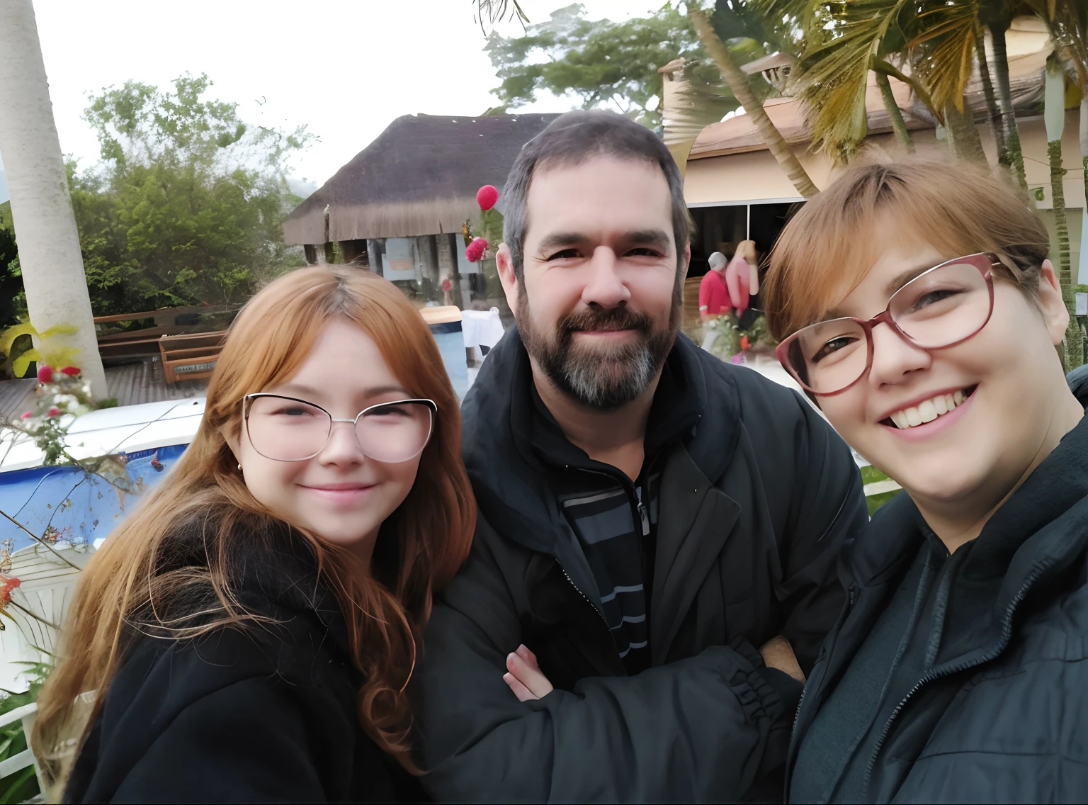 There are three people together in front of a pool, imagem do avatar, foto do perfil, Happy family, vacation photo, imagem de perfil, non blurry, divertindo-se, belos arredores, fami, com montanhas ao fundo, Directed by: Nandor Soldier, Family photo, in front of the house, uma imagem, com rostos molhados!!, album photo