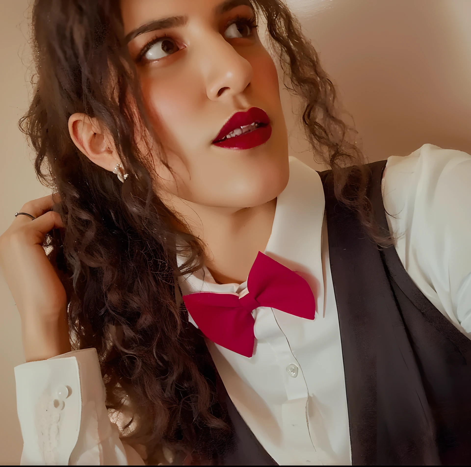 There's a woman in a red bow tie and a black vest, androgynous vampire, Beautiful androgynous prince, inspirado em Louis Grell, portrait androgynous girl.