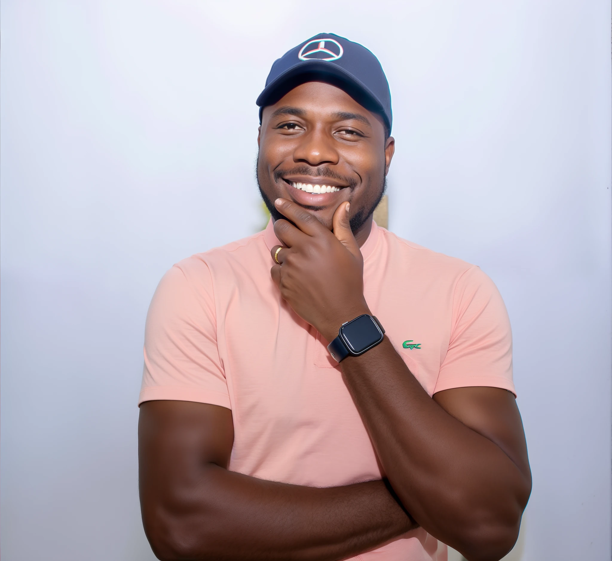 Smiling man in pink shirt and blue cap with hand on chin, Godwin Akpan, David Uzochukwu, Jorge Pemba, oi marca ( Akwaaba Tommy ), alphonse muca, Areas of Adebanji, Barry Qindsor-Smith, with a happy expression, Eduardo Buba, Homem de pele marrom com um sorriso gigante, foto de perfil headshot