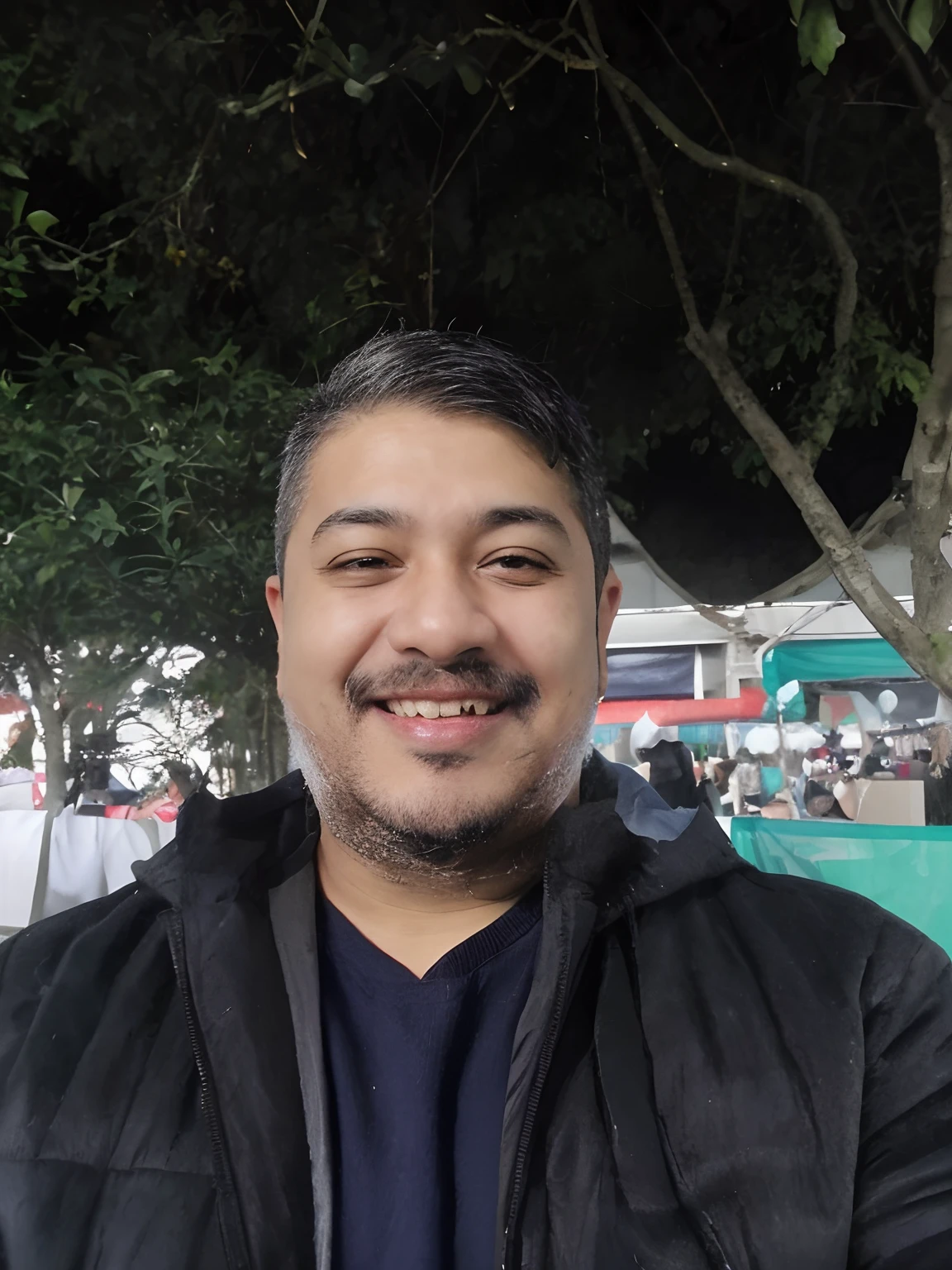 luis