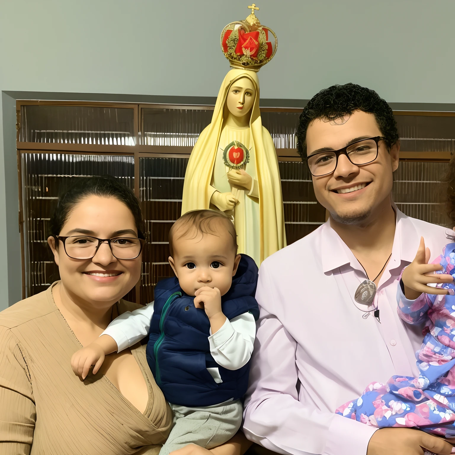 There are two people and a  posing for a photo, Com o Menino Jesus, Happy family, Directed by: Judith Gutierrez, Directed by: Daniel Lieske, family portrait, Directed by: Luis Miranda, In Sao Paulo, Jose Miguel Romano Francisca, Family photo, imagem frontal, salvador, Directed by: Nandor Soldier, jayson tatum as mother mary, São Paulo, imagem de perfil