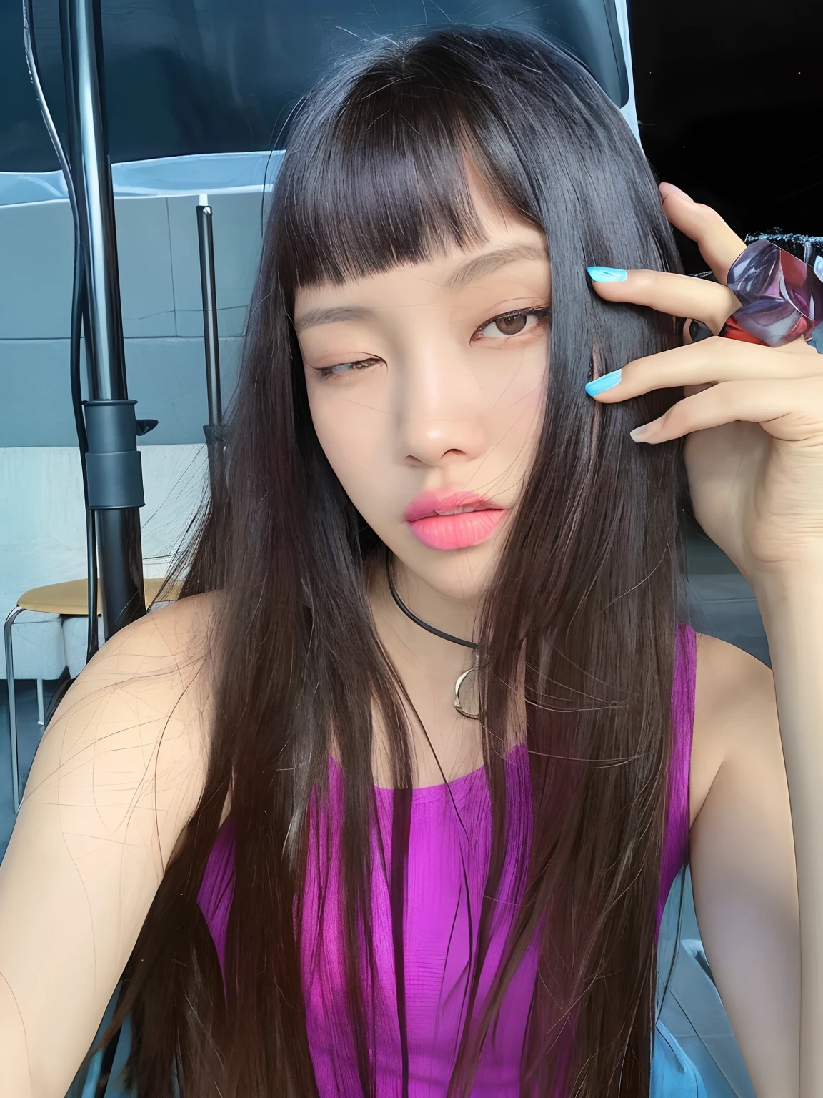 Arafed Asian woman with long hair and a purple blouse, Lalisa Manobal, El Corte Hime, Lalisa Manoban de Blackpink, Jossi de Blackpink, con flequillo, con flequillo completo, Blackpink Jennie, Cabello largo con flequillo completo, Jaeyeon Nam, Hermosa Delphine, Shikamimi, Pelo largo con flequillo, Parque Roseanne de Blackpink