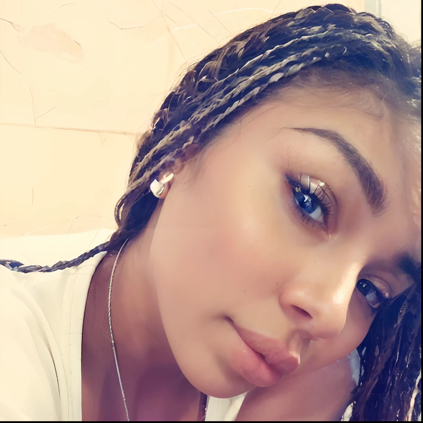 "(best quality,ultra-detalhado,Realistic:1.37),3D rendering,design de personagens,medium and dark curly hair,belos olhos detalhados,Estilo Pixar, pele clara mulher, atmosfera animada,vivid colors,luzes de palco,expression joyful"