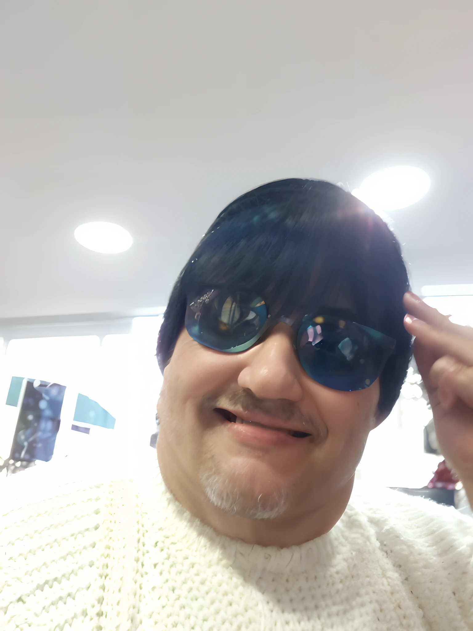 (cores brilhantes e vibrantes), (Altas), (Realistic:1.37), Cartaz do filme Disney Pixar, Tiago Kevin, magro, no muscle, Homem de 55 anos, (belos olhos detalhados:1.1), (beautiful detailed lips:1.1), Smiling with a warm expression, (charming appearance:1.1), (professional lighting), (Ultra-fine rendering), tiro na parte superior do corpo, (expressive facial features:1.1), Ler um livro, (estudando atentamente:1.1), surrounded by magical elements representing different Pixar films, (dynamic compositing), (detalhes extravagantes), (Playful characters), fundo vibrante, cheio de cor e alegria, (3D-rendering), (fantastic artstyle), (Nostalgic aesthetics), (attention to detail:1.1).