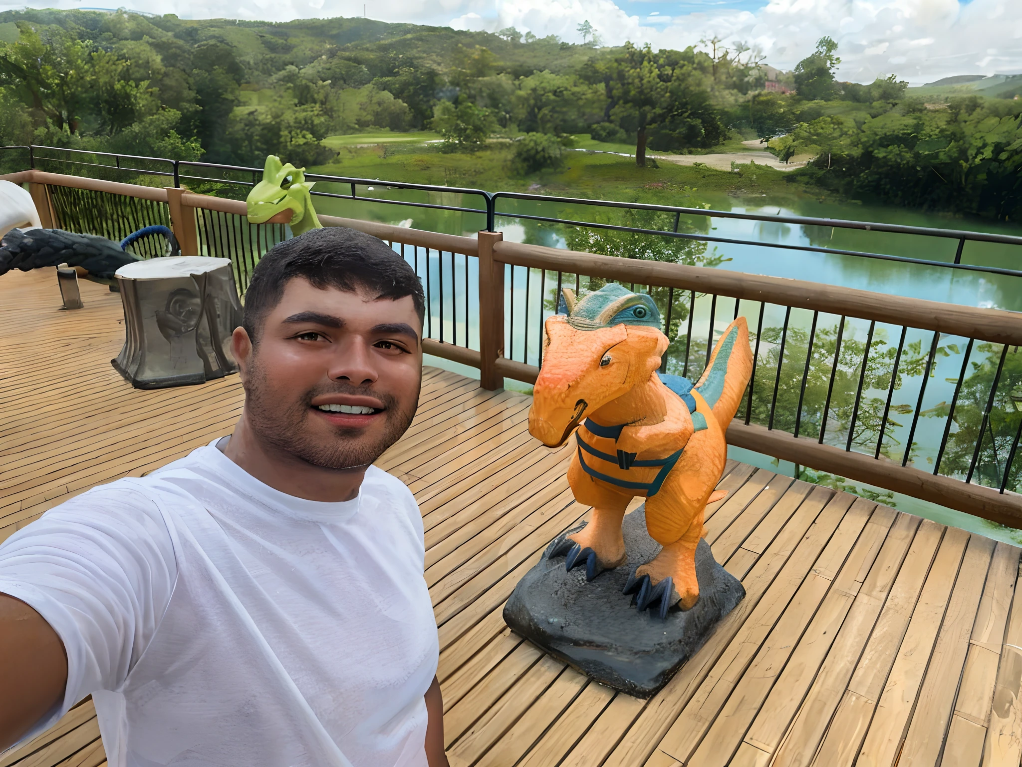 There's a man taking a selfie with a dinosaur statue, dragon in the background, Selvas ao fundo, inspirado em Abidin Dino, friendly guy and small creature, com montanhas ao fundo, with magical creatures, Tomado com Sony Alpha 9, Lago ao fundo, com um parque ao fundo, with robot dragon head, peixes no fundo