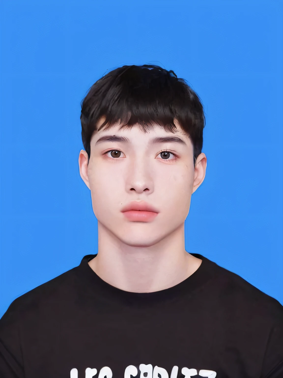 A handsome 23-year-old boy,short detailed hair,closeup of face,exquisite facial features,Super realistic skin details,Pores can be seen,Portrait、Portrait Photogram,Canon R5,Shutter speed 1/200 light,Korean department