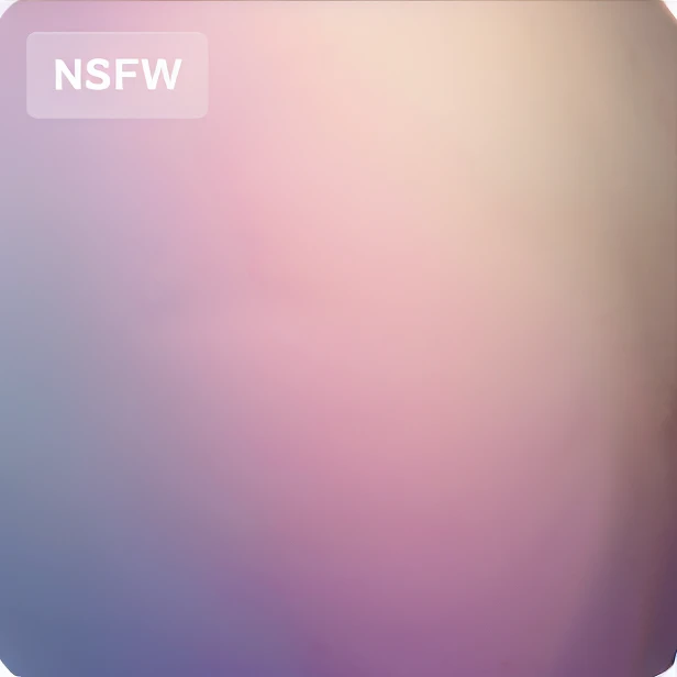 High quality texture, Highqualityshadow, High detail,  finedetail, Extremely detailed CG, Large breasts，Wide buttocks，Smooth lower abdomen，In good condition，Naked of breast，Leaking