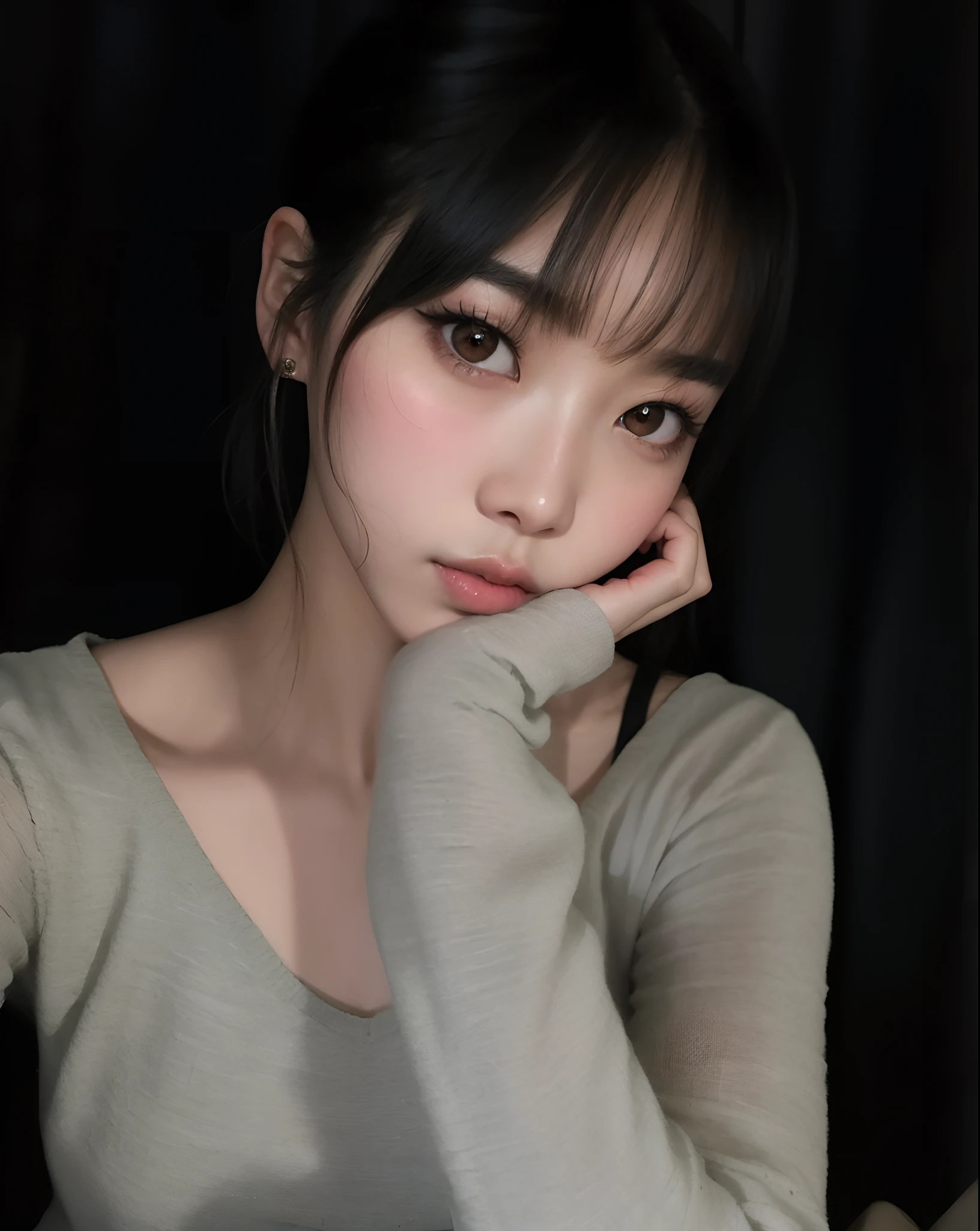 there is a woman that is sitting down with her hand on her chin, Lalisa Manobal, Ulzzang, coreana, Mulher sul-coreana bonita, Lalisa Manoban do Blackpink, linda mulher coreana jovem, chan sakimi, com franja, meninao-fino-cara, mulher coreana jovem bonita, wan adorable korean face