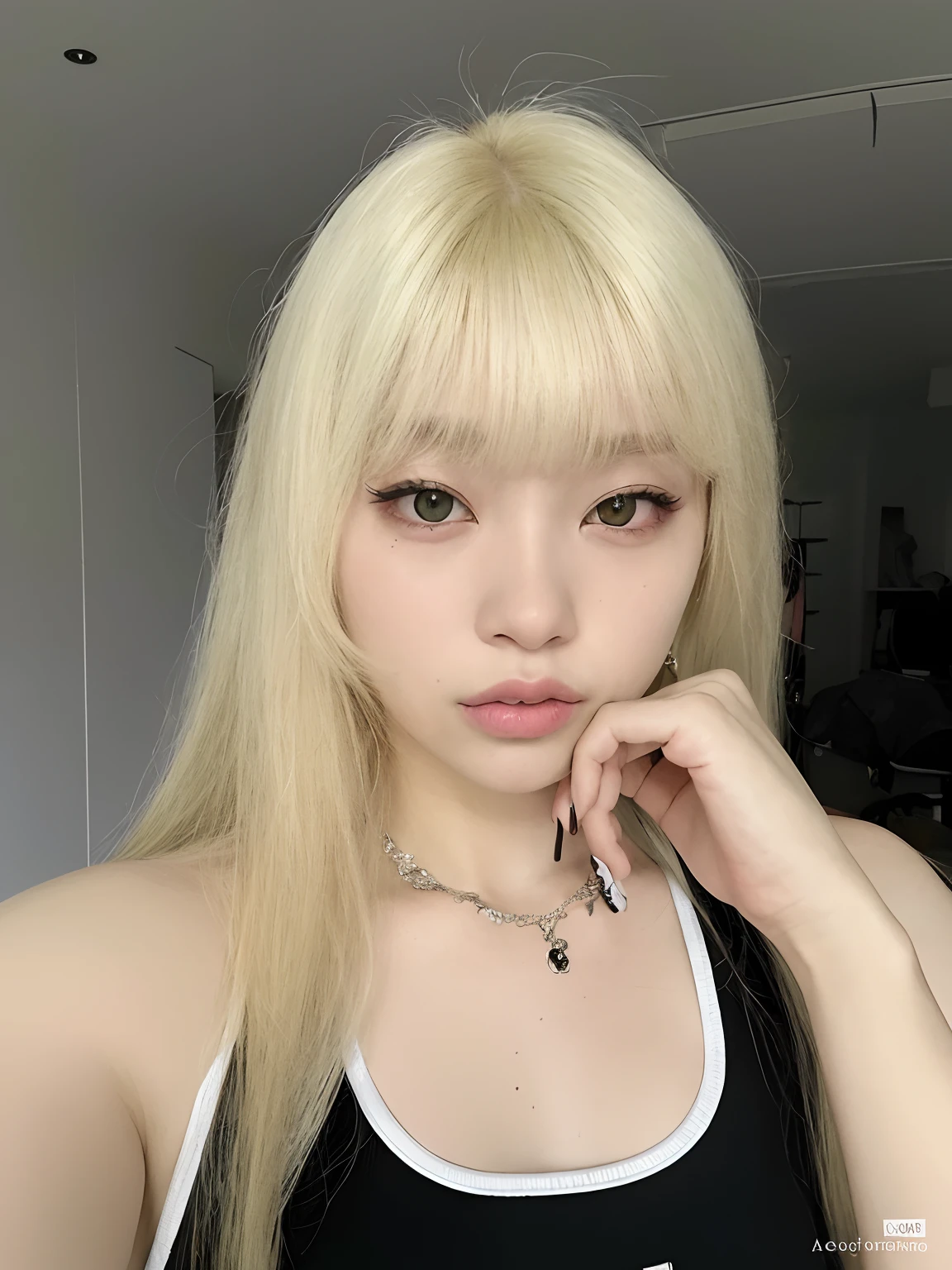 Menina loira com cabelo longo e piercings posando para uma foto, branco hime corte penteado, Branch Range, longos cabelos brancos e franja, cabelo whitebangs cabelo, extremely pale blond hair, como uma tira completa, very very pale blond hair, Lalisa Manobal, como uma tira, com cabelos longos brancos, cabelos longos como uma tira, Parque Roseanne do Blackpink, Ulzzang