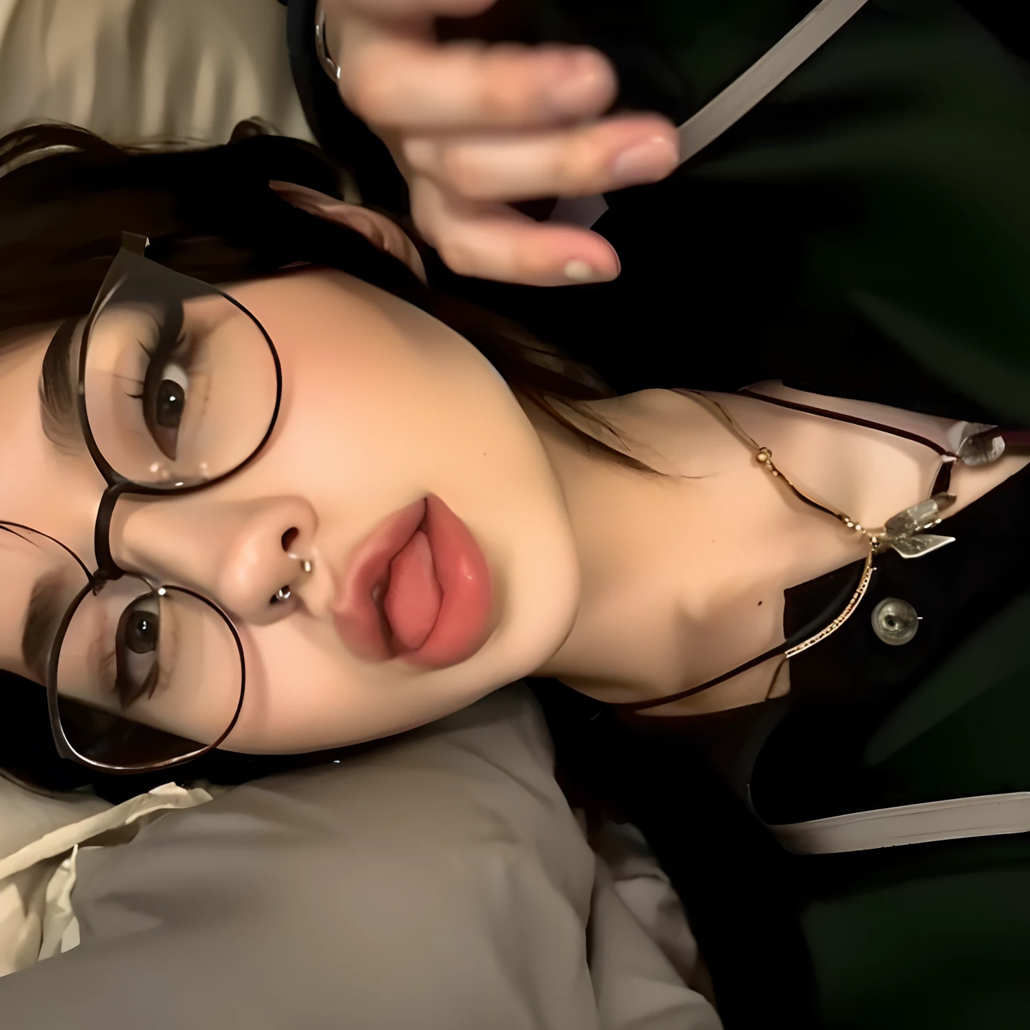 There's a woman with glasses lying on a bed with a cell phone, Ojos del dormitorio, 1 7 - year - old goth girl, con gafas, Drilling bracket, con ojos ansiosos y penetrantes, labios gruesos, con gafas puestas, lengua fuera, Ella tiene una cara linda, gafas gruesas, vibraciones de anime, 🤤 girl portrait, taken in the early 2020s