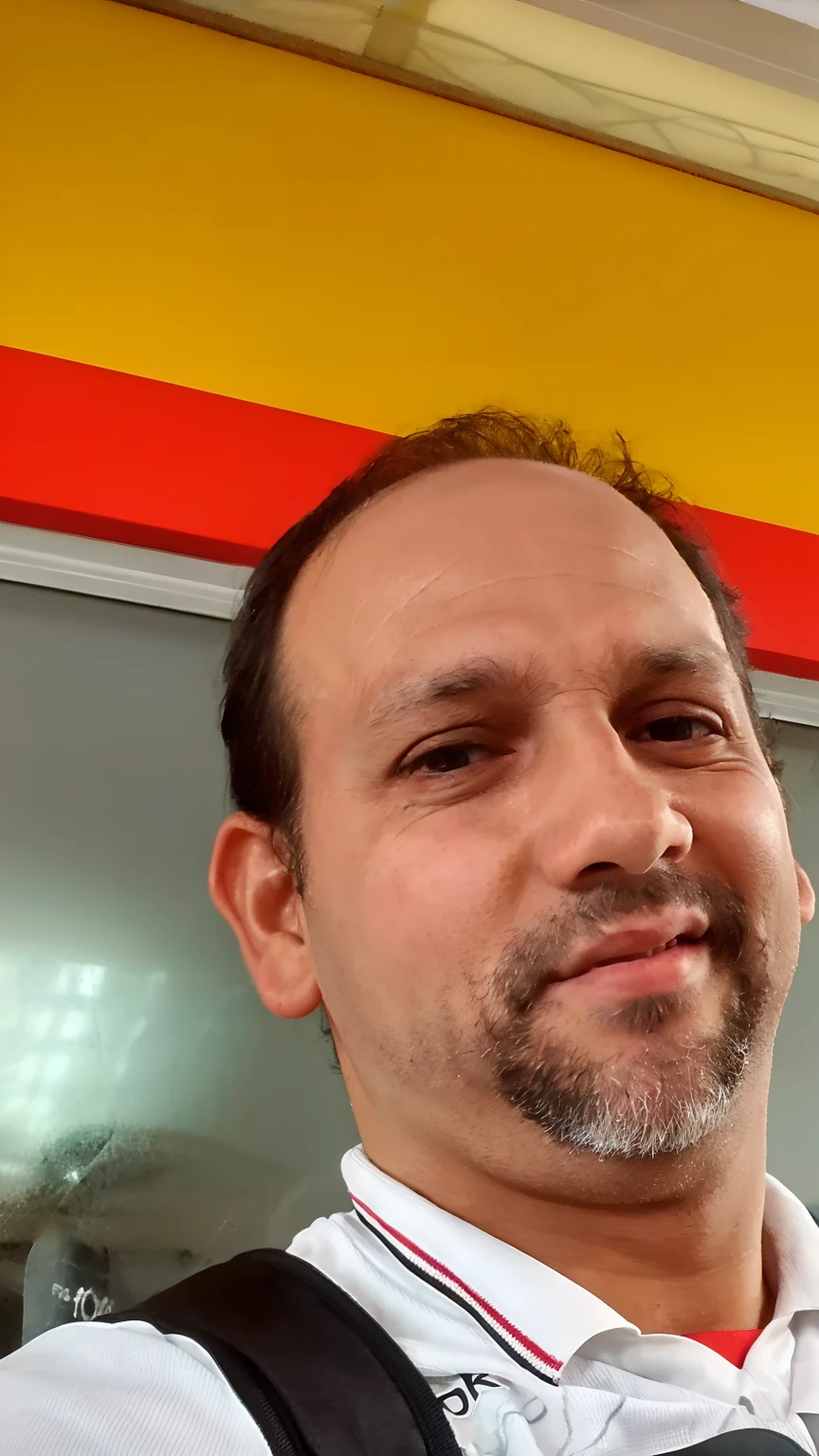 there is a man sitting in a chair with a backpack on his back, in sao paulo, gui guimaraes, carmelo blandino, icaro carvalho, david rios ferreira, caio santos, edu souza, inspired by Antônio Parreiras, by Emerson Silva, stu_dts, inspired by Sava Šumanović