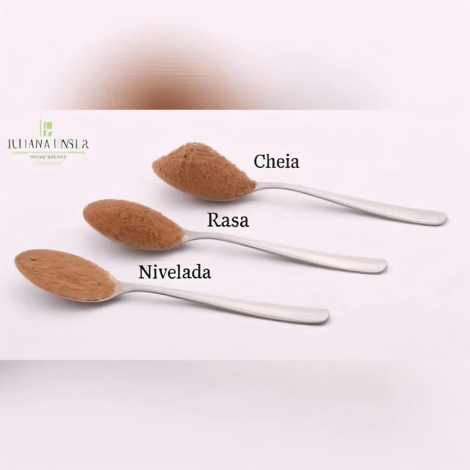 Crie uma imagem ultra hd usando 3 colheres e suas respectivas quantidades de produtos que cada uma possui.