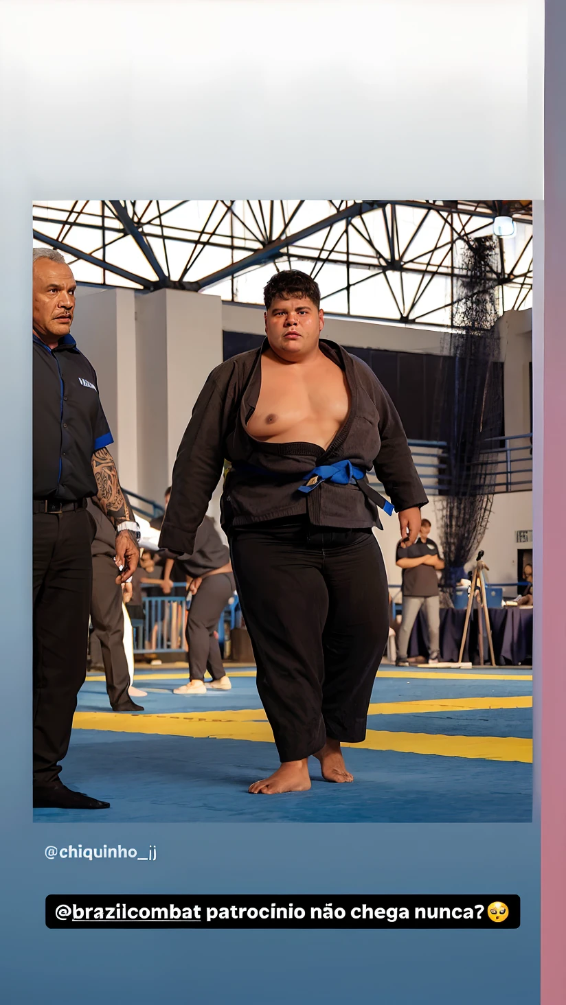 There are two men standing on a blue carpet in a gym, Edon Guraziu, postura poderosa, Postagem no Reddit, Malika Favre, thicc, Directed by: Alexander Fedosav, Ronaldo Nazario Fenomeno, Ronaldo Nazario, Pablo Oliveira, Giga Chade Capaybara, andrea rocha, Sumo wrestler, Directed by: Matteo Pérez, Joel Torres