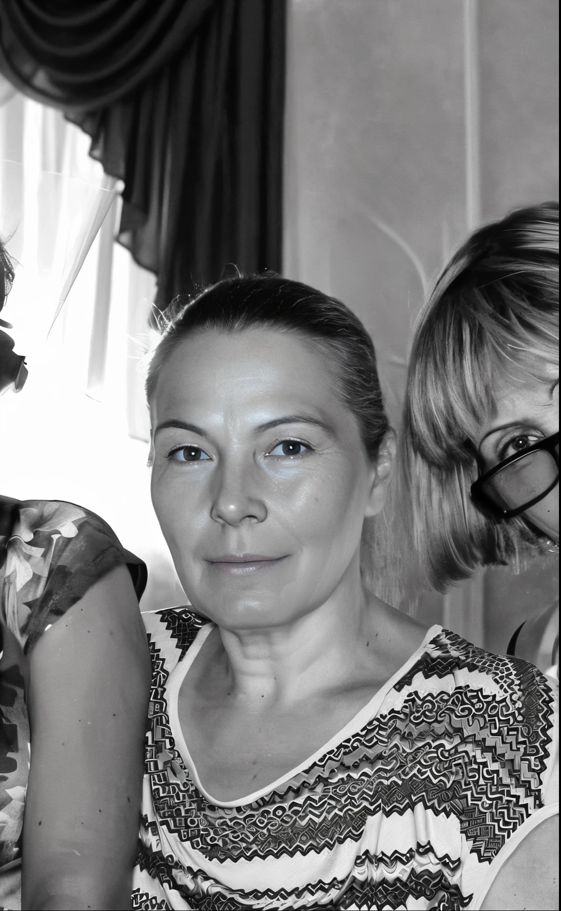 older woman, Detailed clear eyes, Detailed, realistic skin texture, higly detailed, Best Quality, 8K, Hi-Def